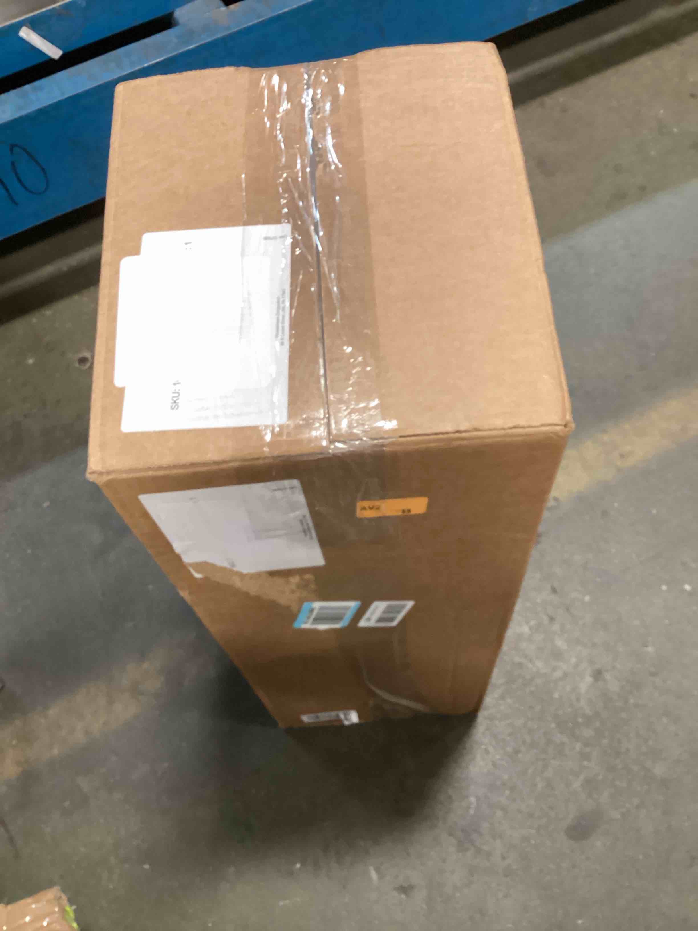 https://s3.amazonaws.com/lotting-images-prod/bidfta/PPE00210923_1725500358401.jpeg
