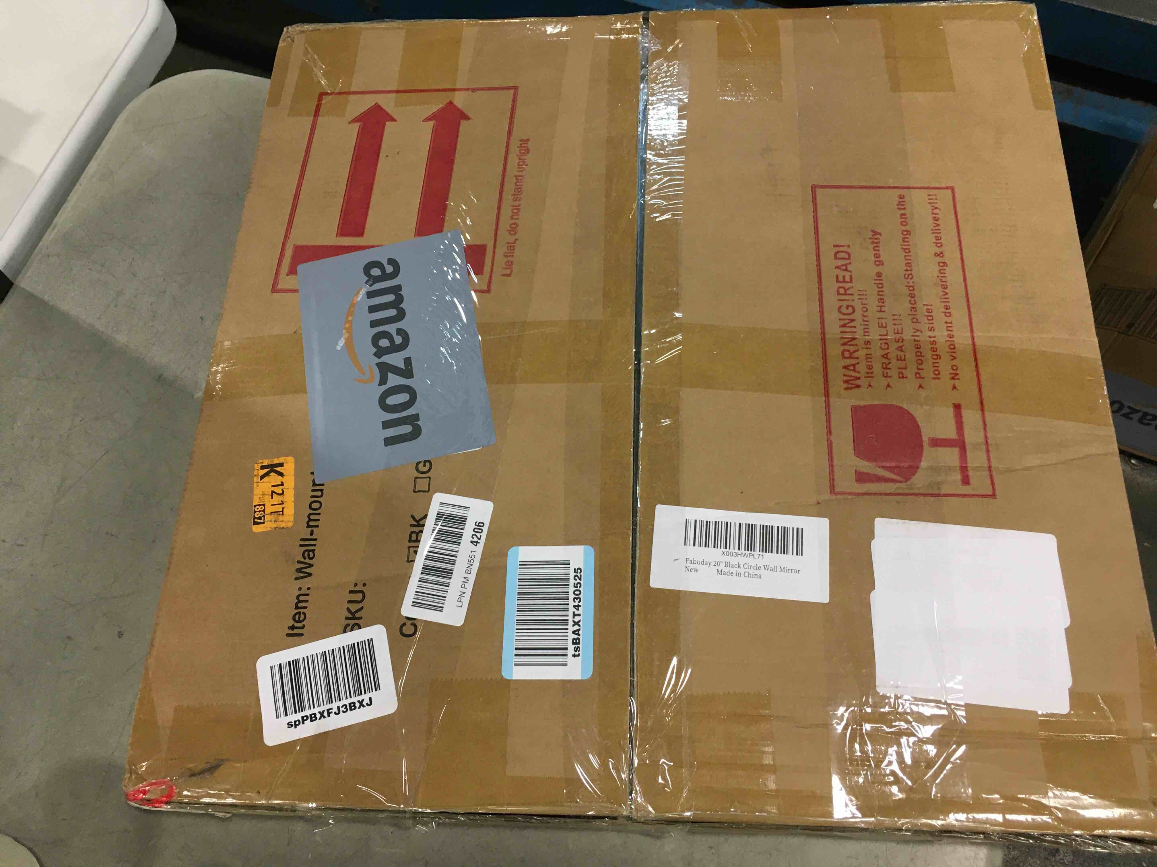 https://s3.amazonaws.com/lotting-images-prod/bidfta/PPE00210952_1725506744326.jpeg