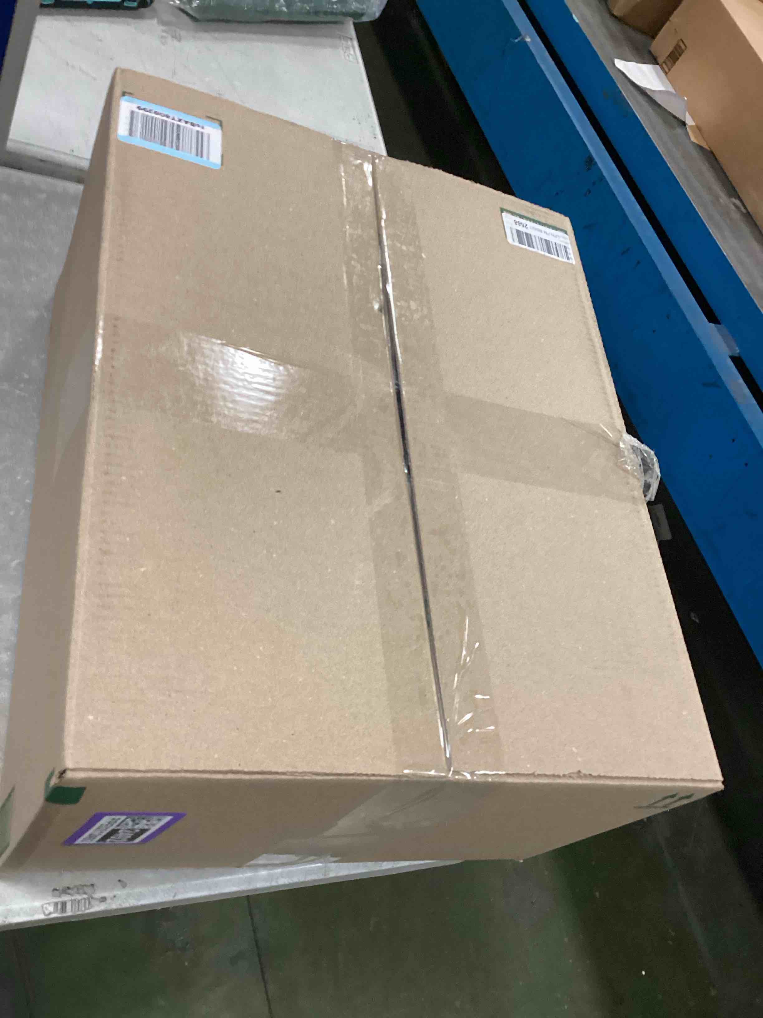 https://s3.amazonaws.com/lotting-images-prod/bidfta/PPE00212492_1732105877259.jpeg