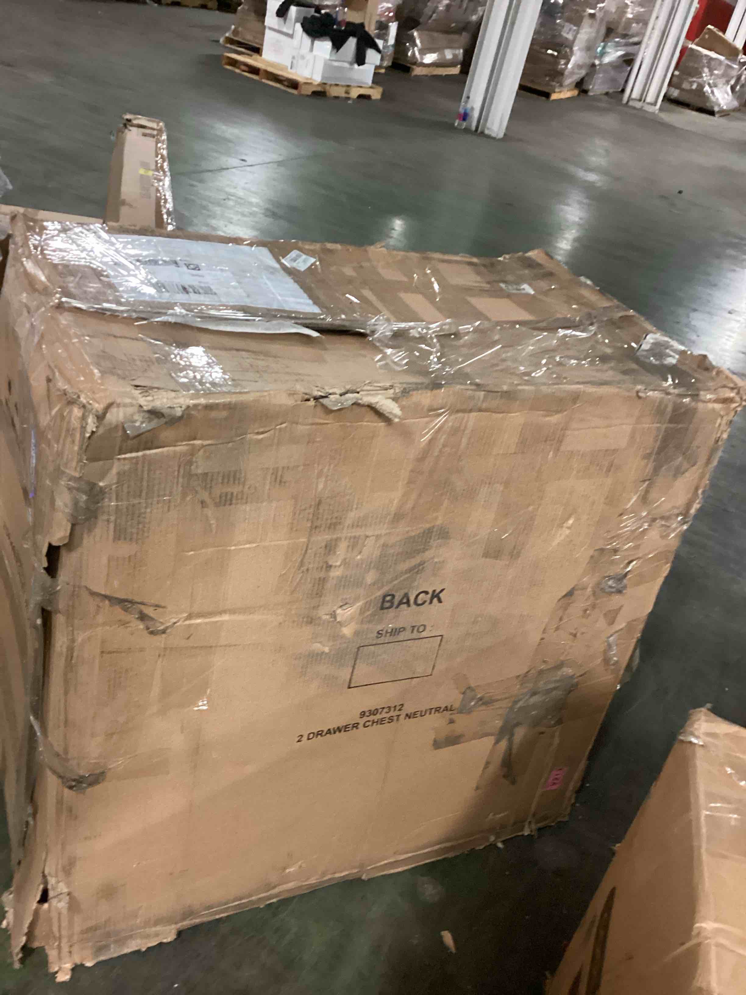 https://s3.amazonaws.com/lotting-images-prod/bidfta/PPE00212870_1730914635522.jpeg