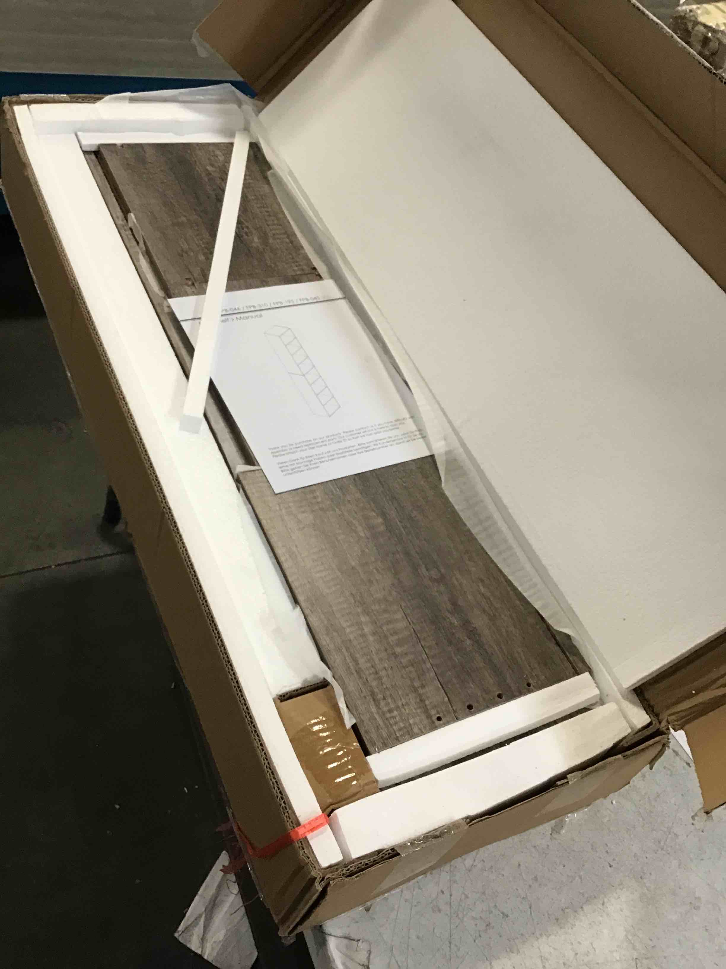 https://s3.amazonaws.com/lotting-images-prod/bidfta/PPE00213116_1730741193989.jpeg