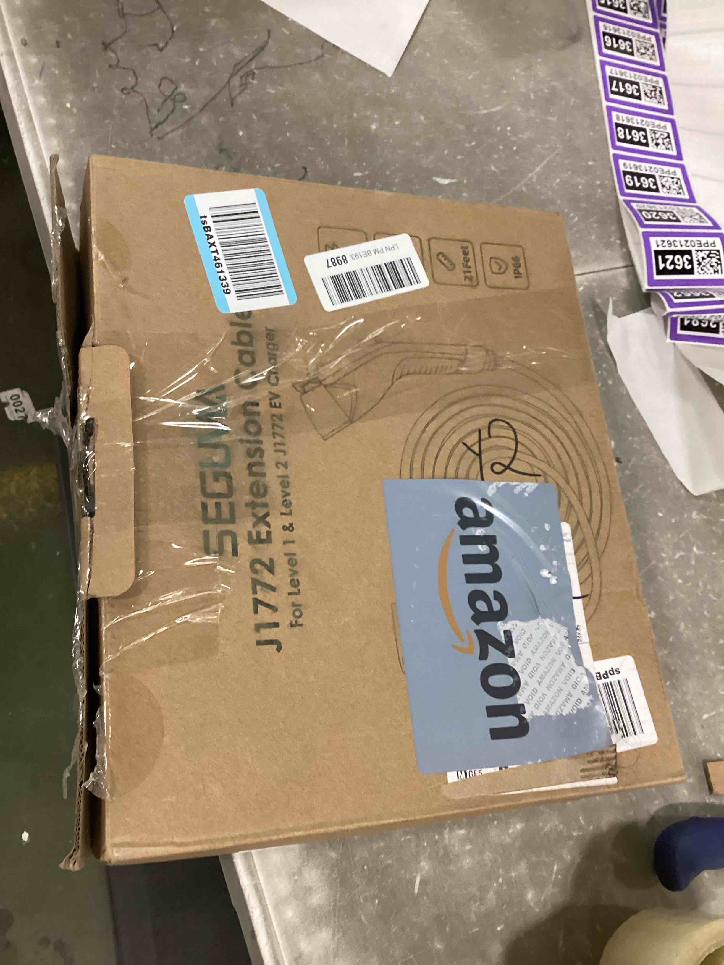 https://s3.amazonaws.com/lotting-images-prod/bidfta/PPE00213681_1730114951969.jpeg