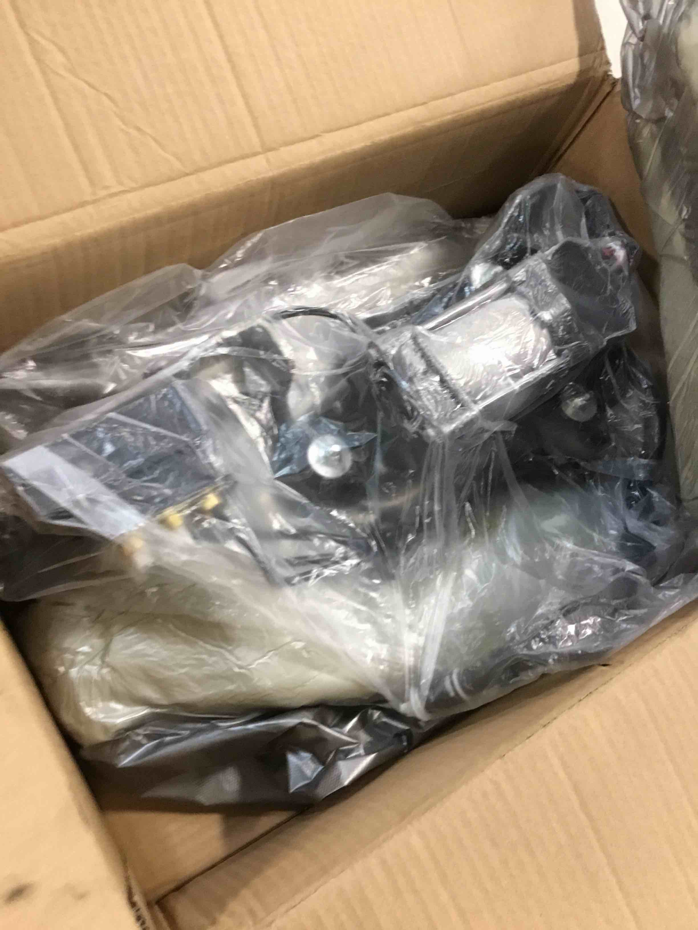 https://s3.amazonaws.com/lotting-images-prod/bidfta/PPE00213865_1729256820810.jpeg