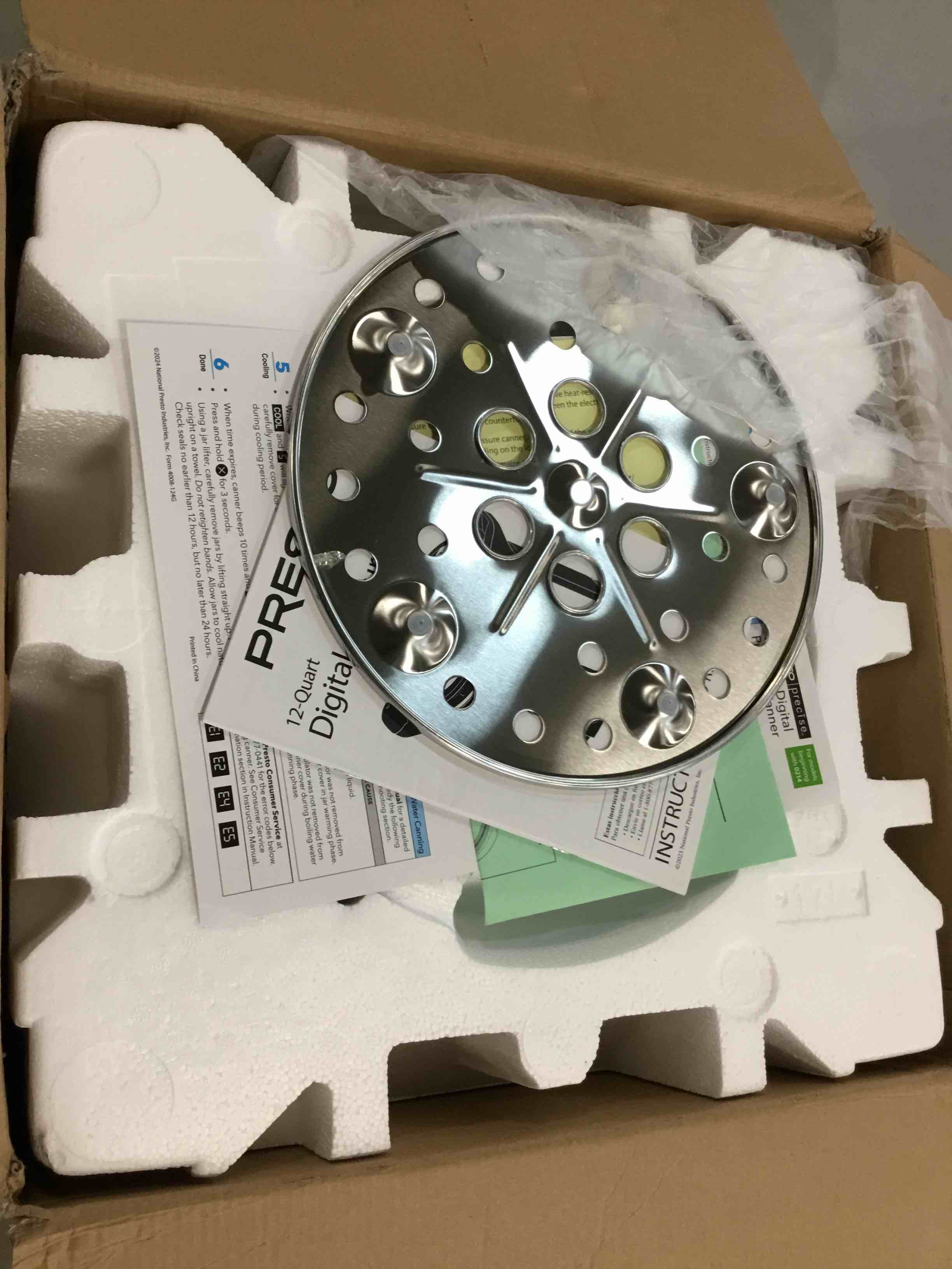 https://s3.amazonaws.com/lotting-images-prod/bidfta/PPE00213869_1729256210403.jpeg