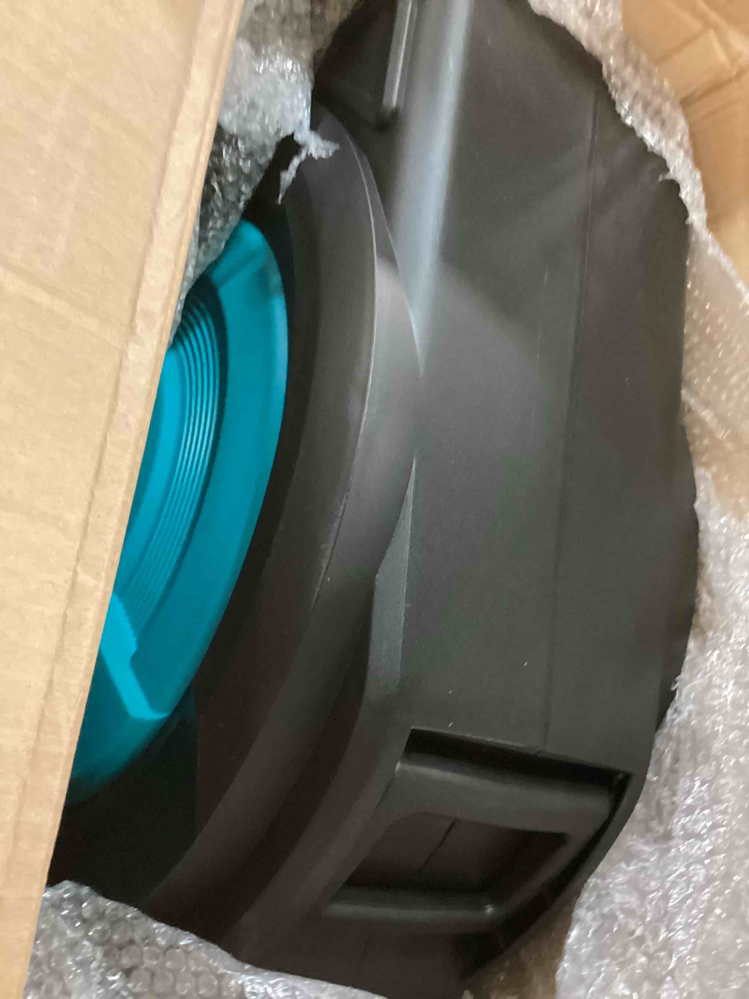 https://s3.amazonaws.com/lotting-images-prod/bidfta/PPE00214013_1730114103854.jpeg