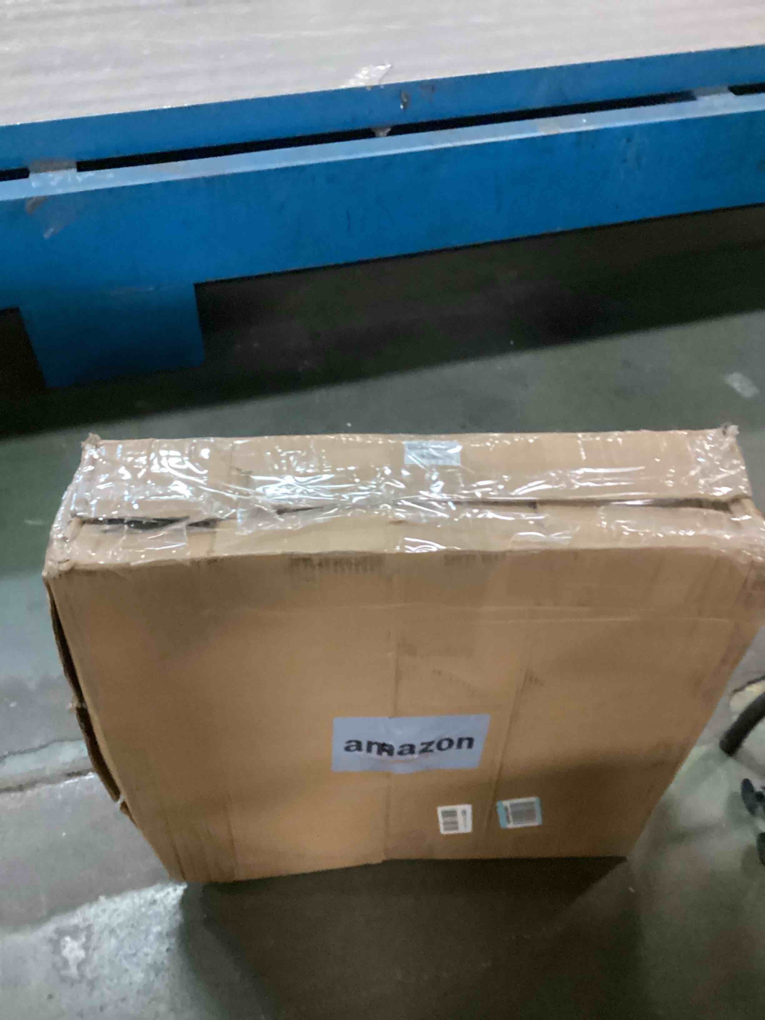 https://s3.amazonaws.com/lotting-images-prod/bidfta/PPE00214660_1729821653754.jpeg