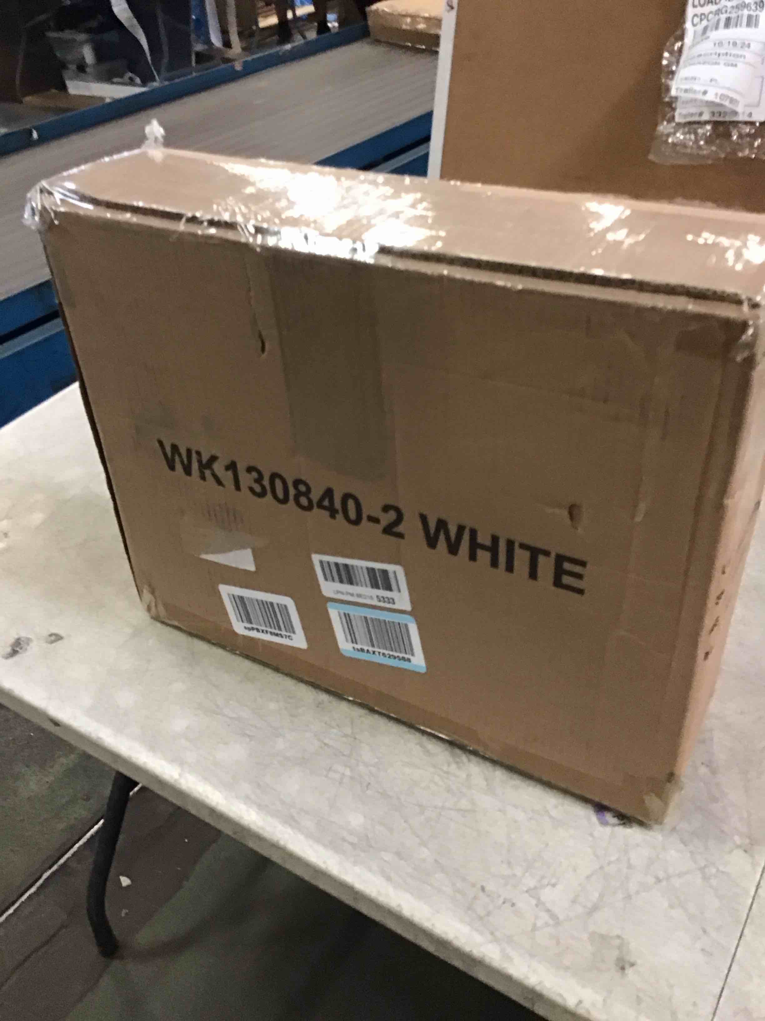 https://s3.amazonaws.com/lotting-images-prod/bidfta/PPE00214925_1729709502878.jpeg
