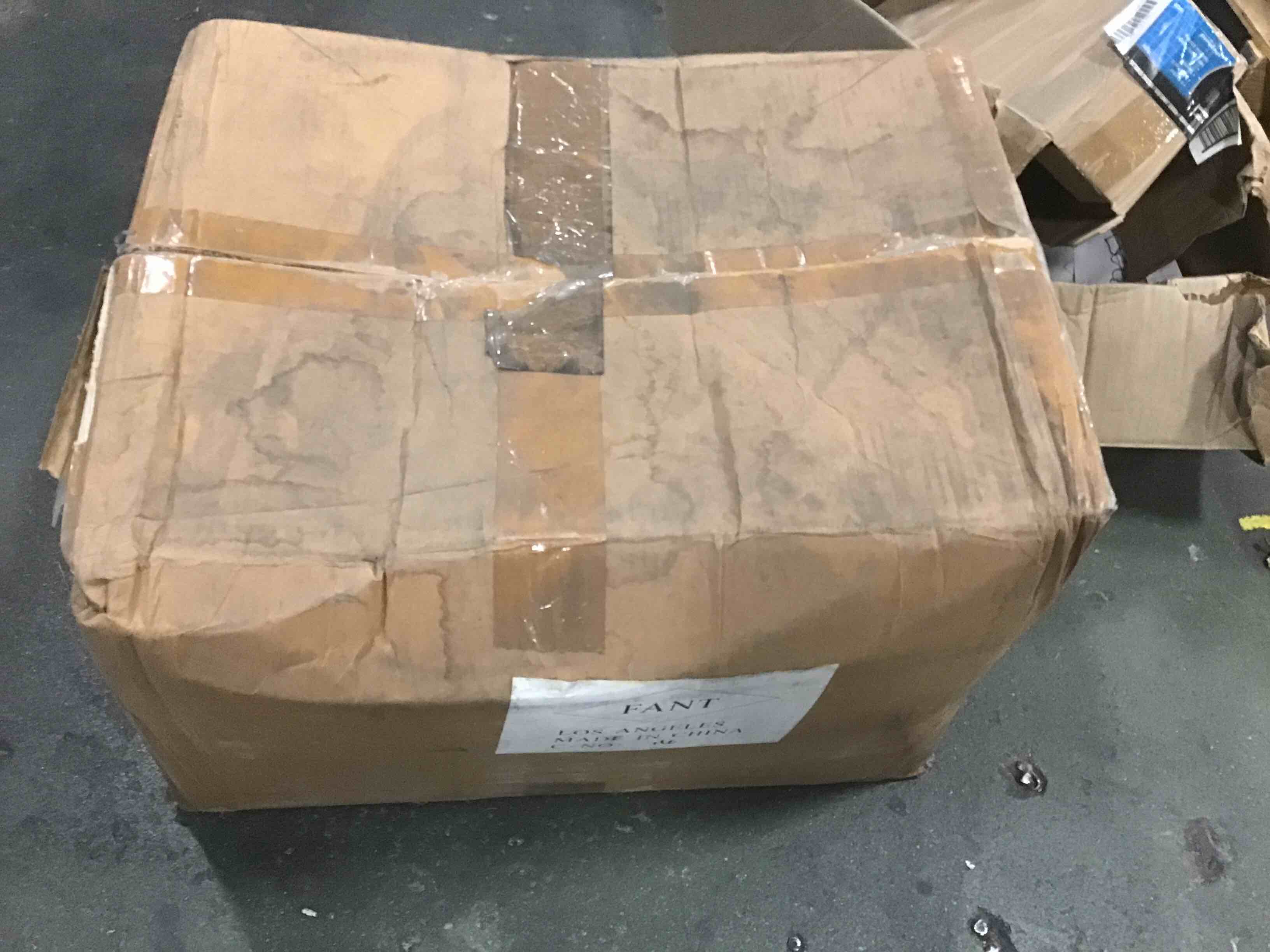 https://s3.amazonaws.com/lotting-images-prod/bidfta/PPE0023117_1726202747245.jpeg