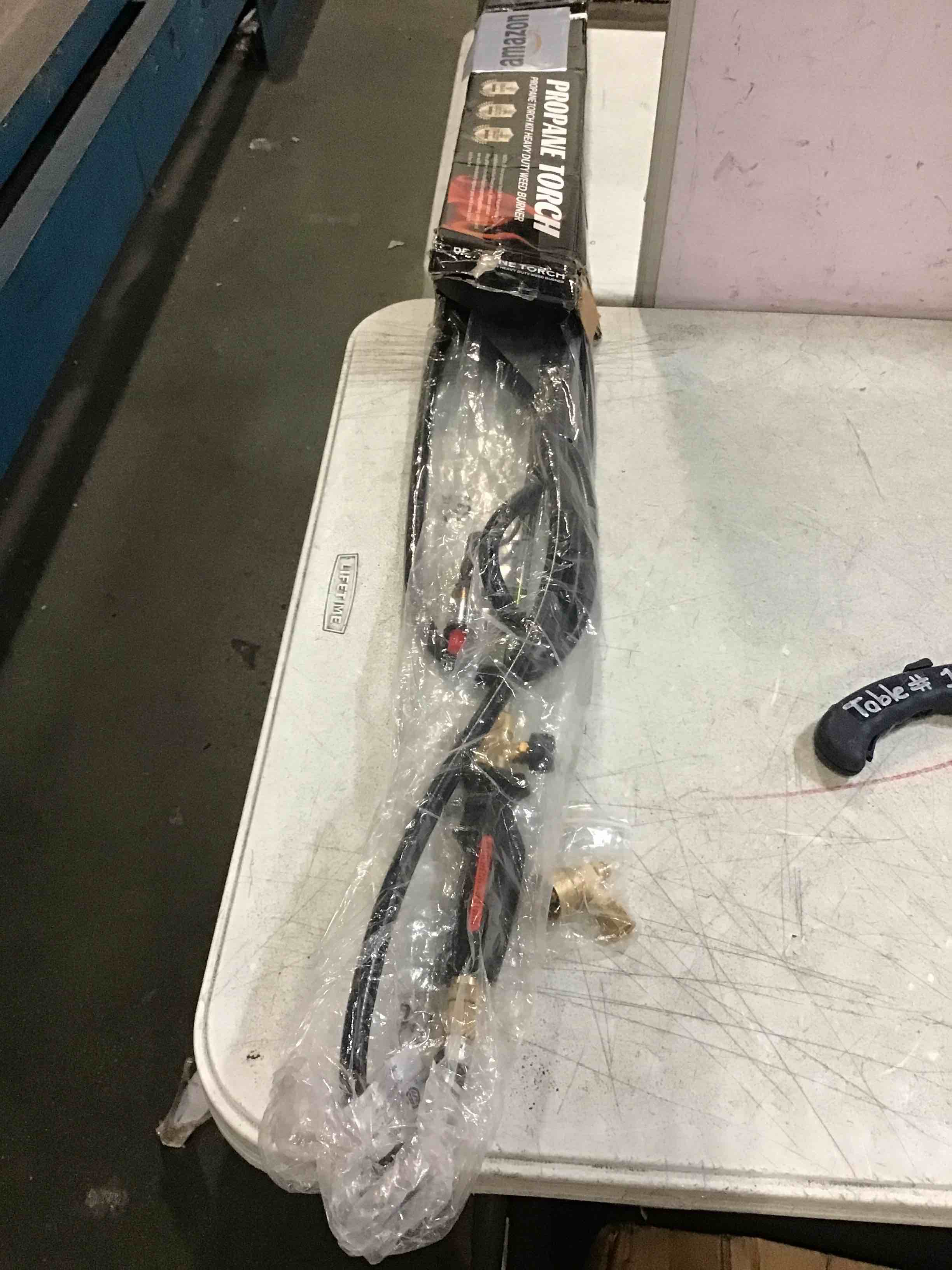 https://s3.amazonaws.com/lotting-images-prod/bidfta/PPE0023367_1725072656127.jpeg