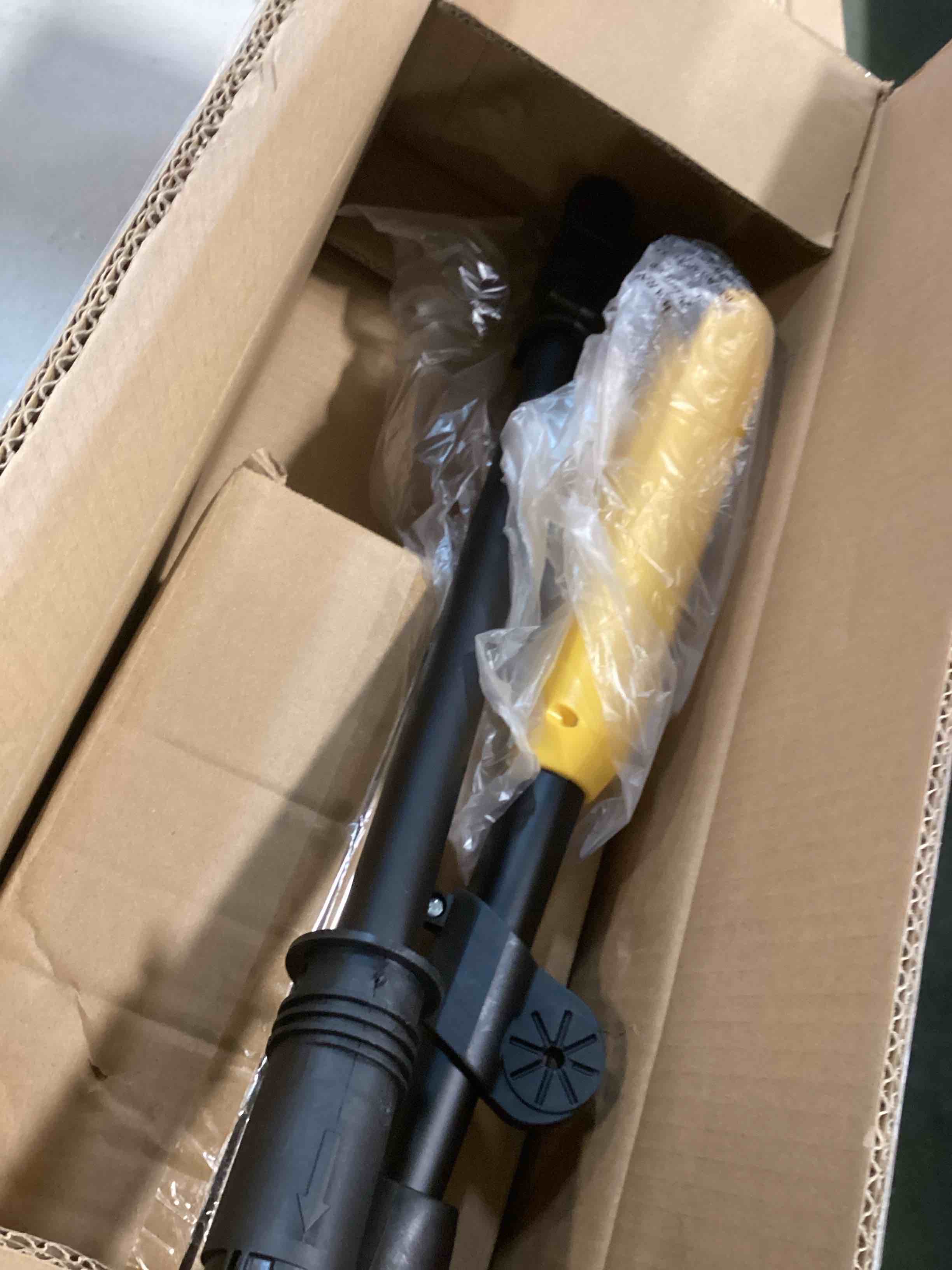 https://s3.amazonaws.com/lotting-images-prod/bidfta/PPE0024568_1724339937989.jpeg