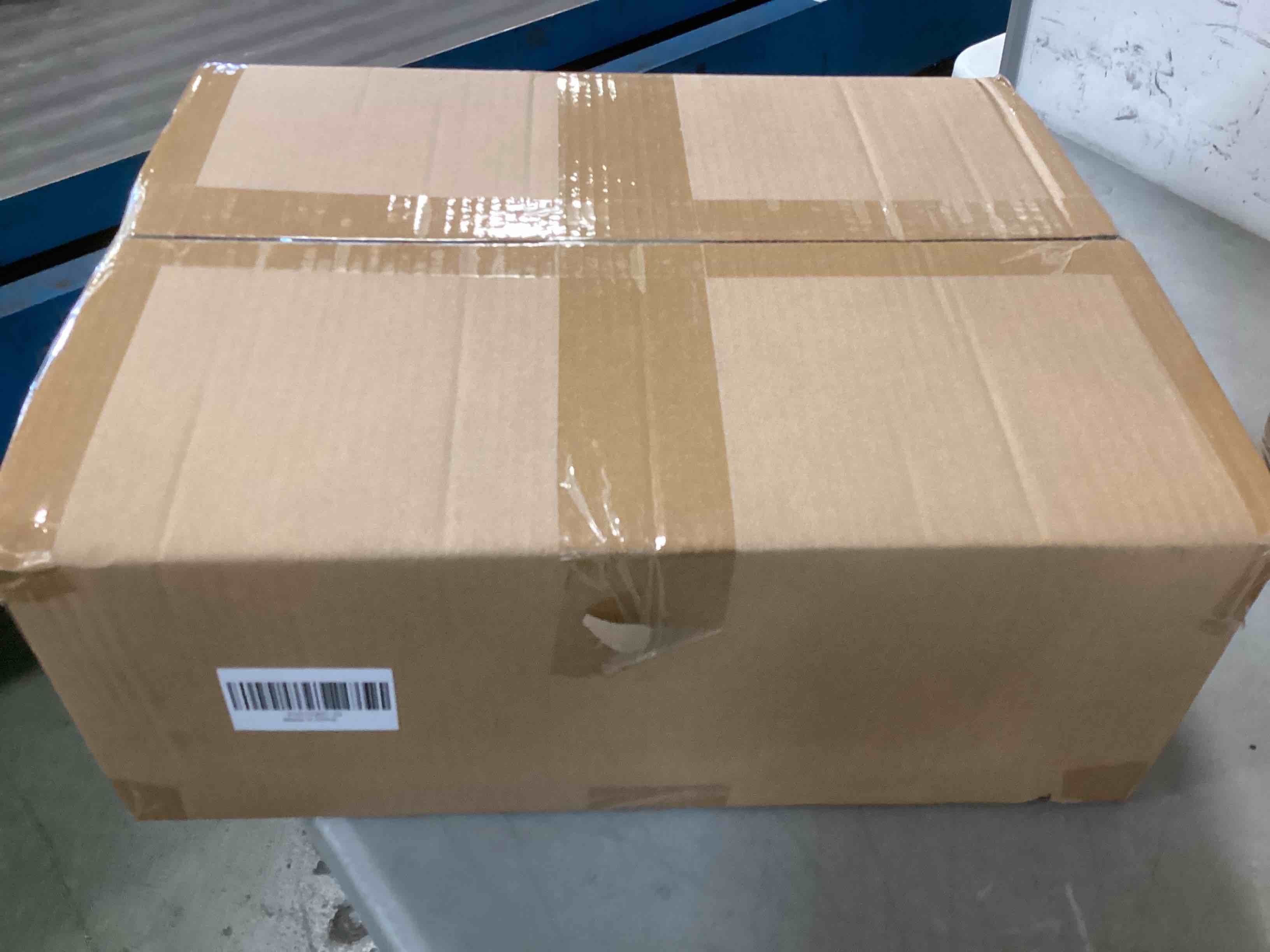 https://s3.amazonaws.com/lotting-images-prod/bidfta/PPE0024682_1724268356536.jpeg
