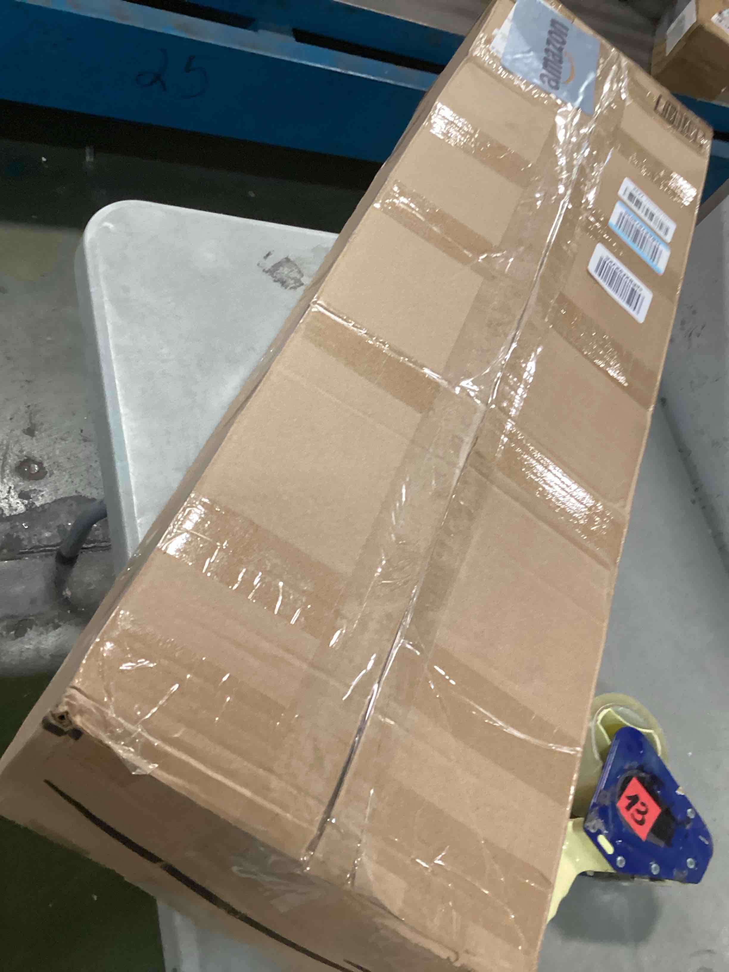 https://s3.amazonaws.com/lotting-images-prod/bidfta/PPE0024879_1724242665977.jpeg