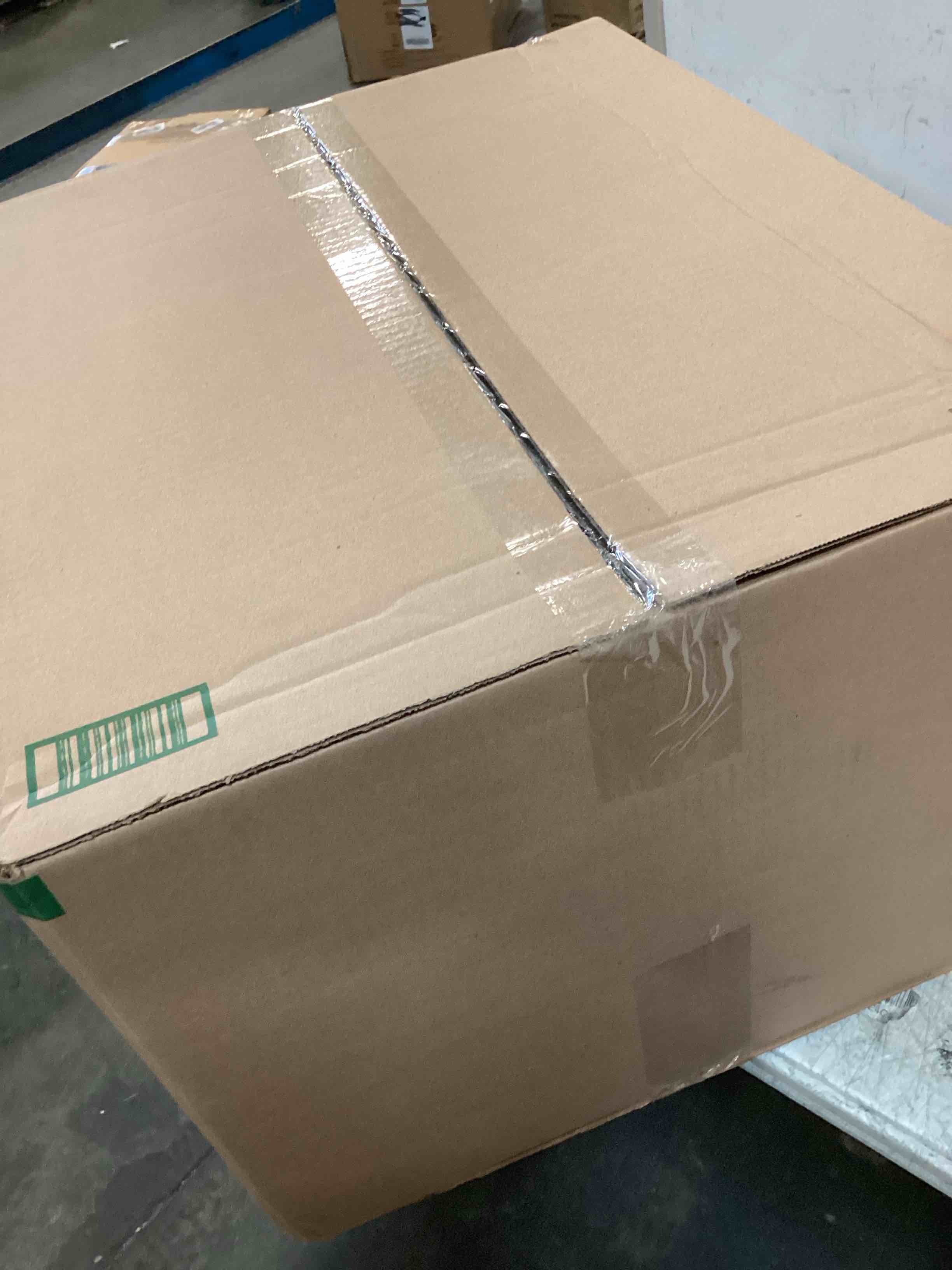 https://s3.amazonaws.com/lotting-images-prod/bidfta/PPE0025633_1723745334851.jpeg