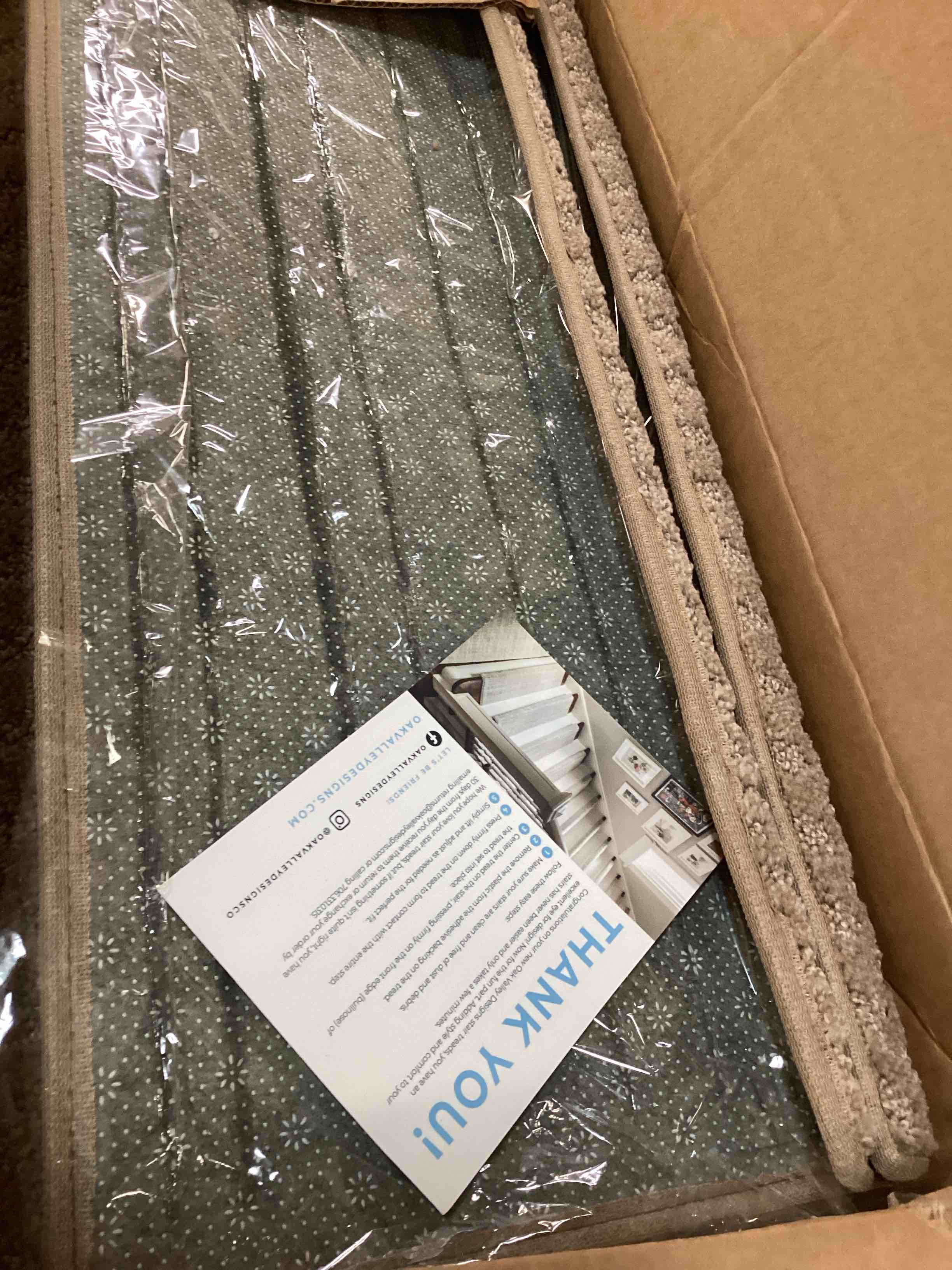 https://s3.amazonaws.com/lotting-images-prod/bidfta/PPE0025832_1723666235063.jpeg