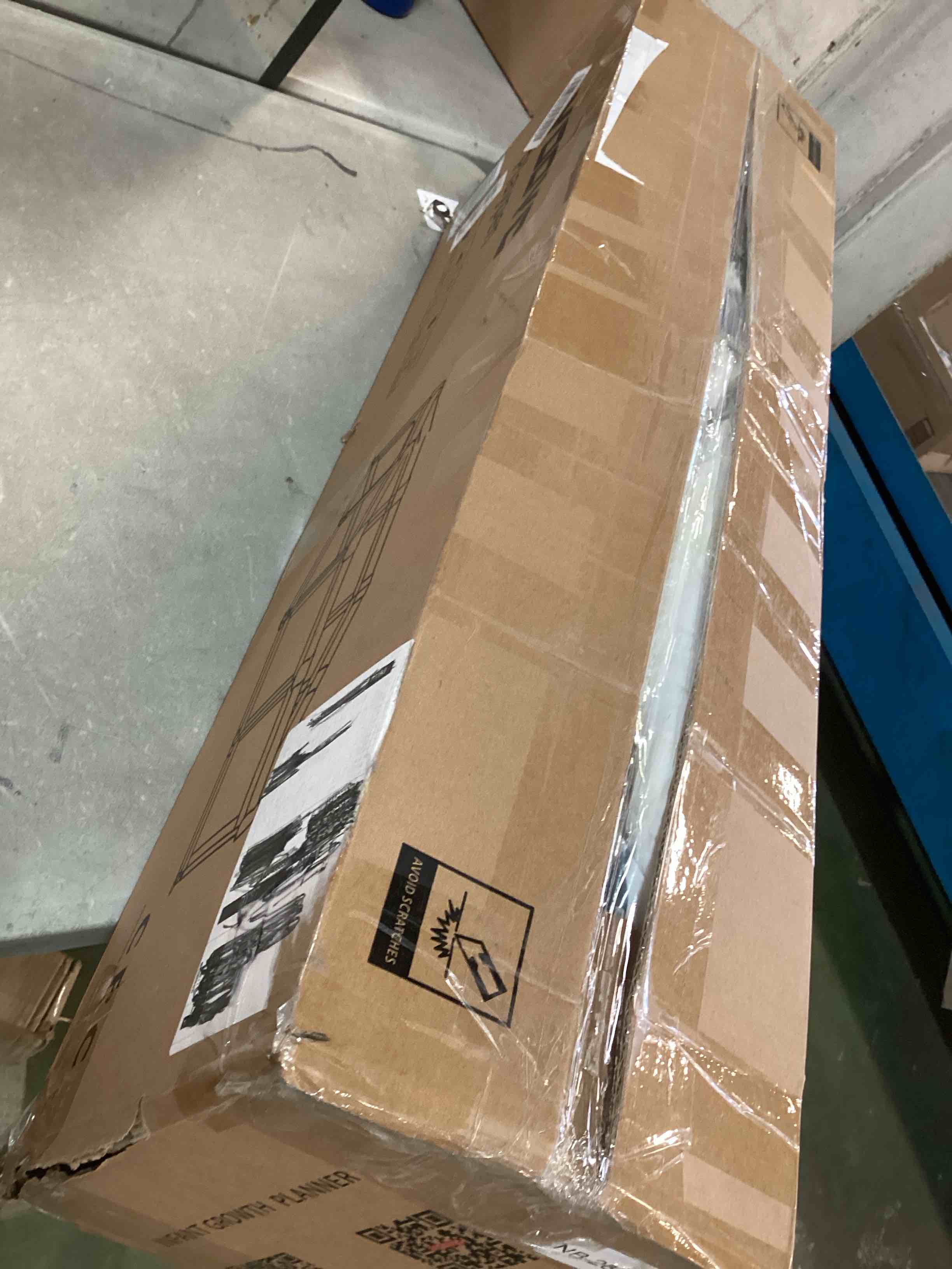 https://s3.amazonaws.com/lotting-images-prod/bidfta/PPE0025960_1723649751728.jpeg