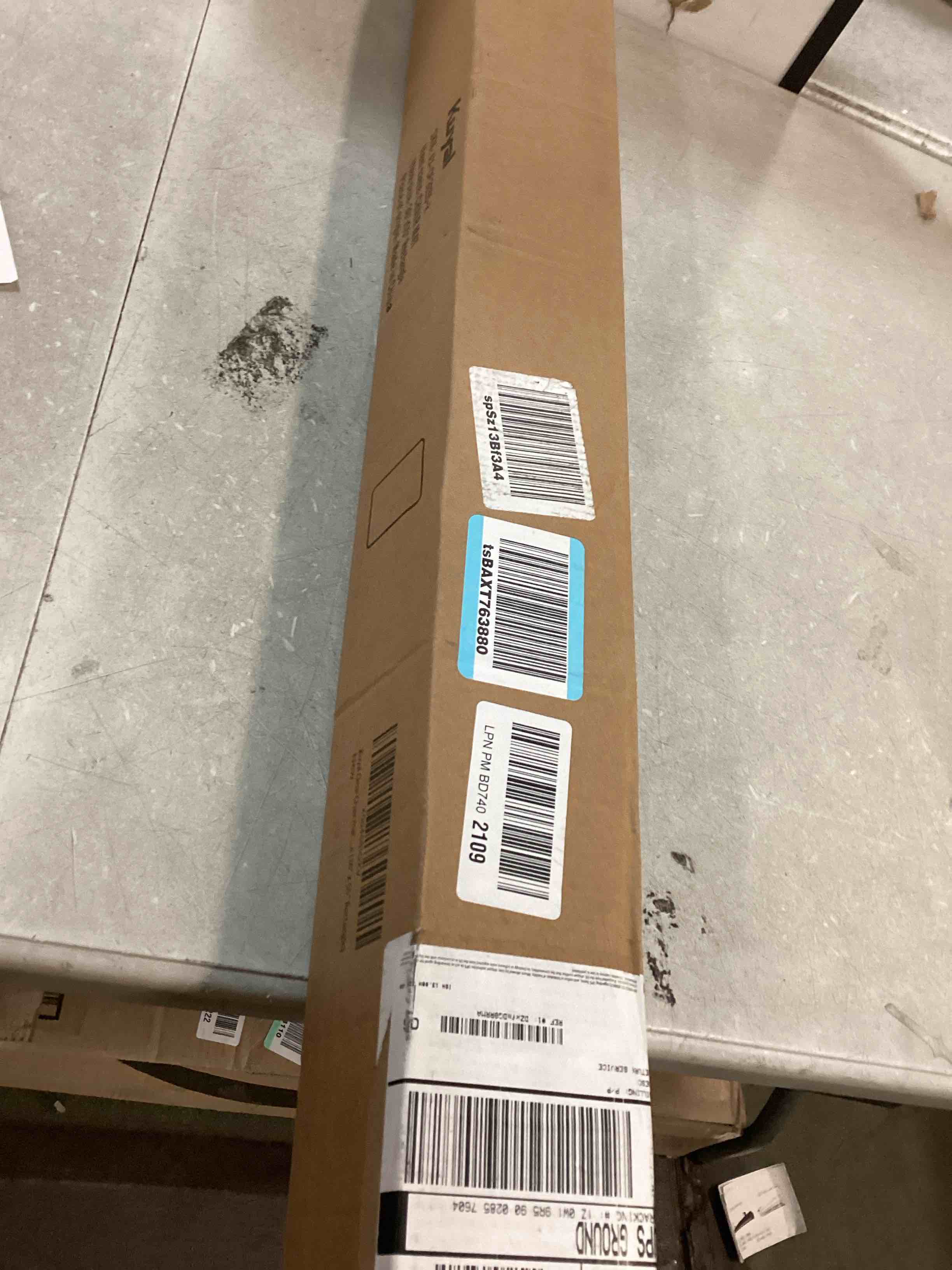 https://s3.amazonaws.com/lotting-images-prod/bidfta/PPE0026098_1728534031113.jpeg