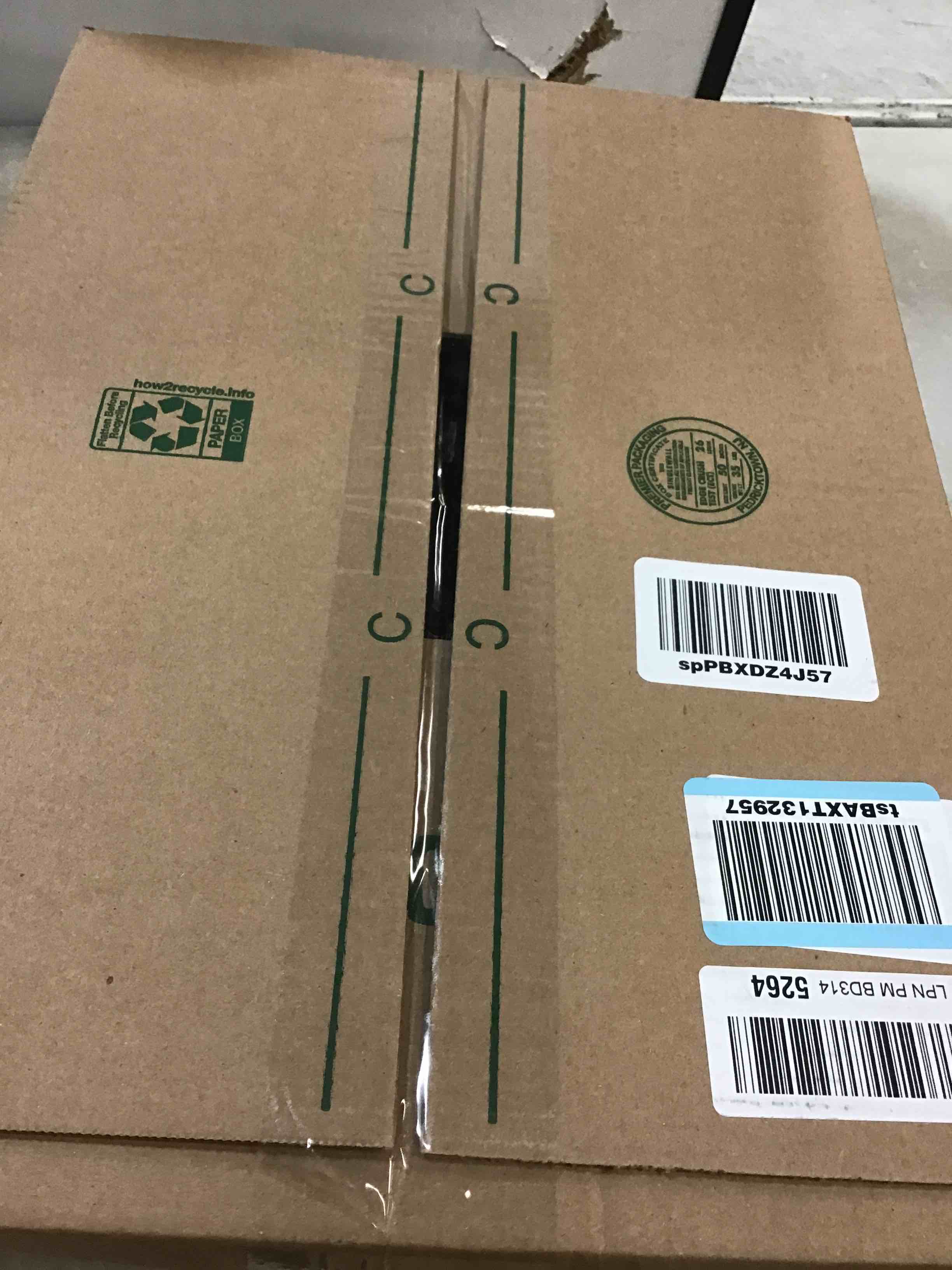 https://s3.amazonaws.com/lotting-images-prod/bidfta/PPE0026265_1728448077761.jpeg