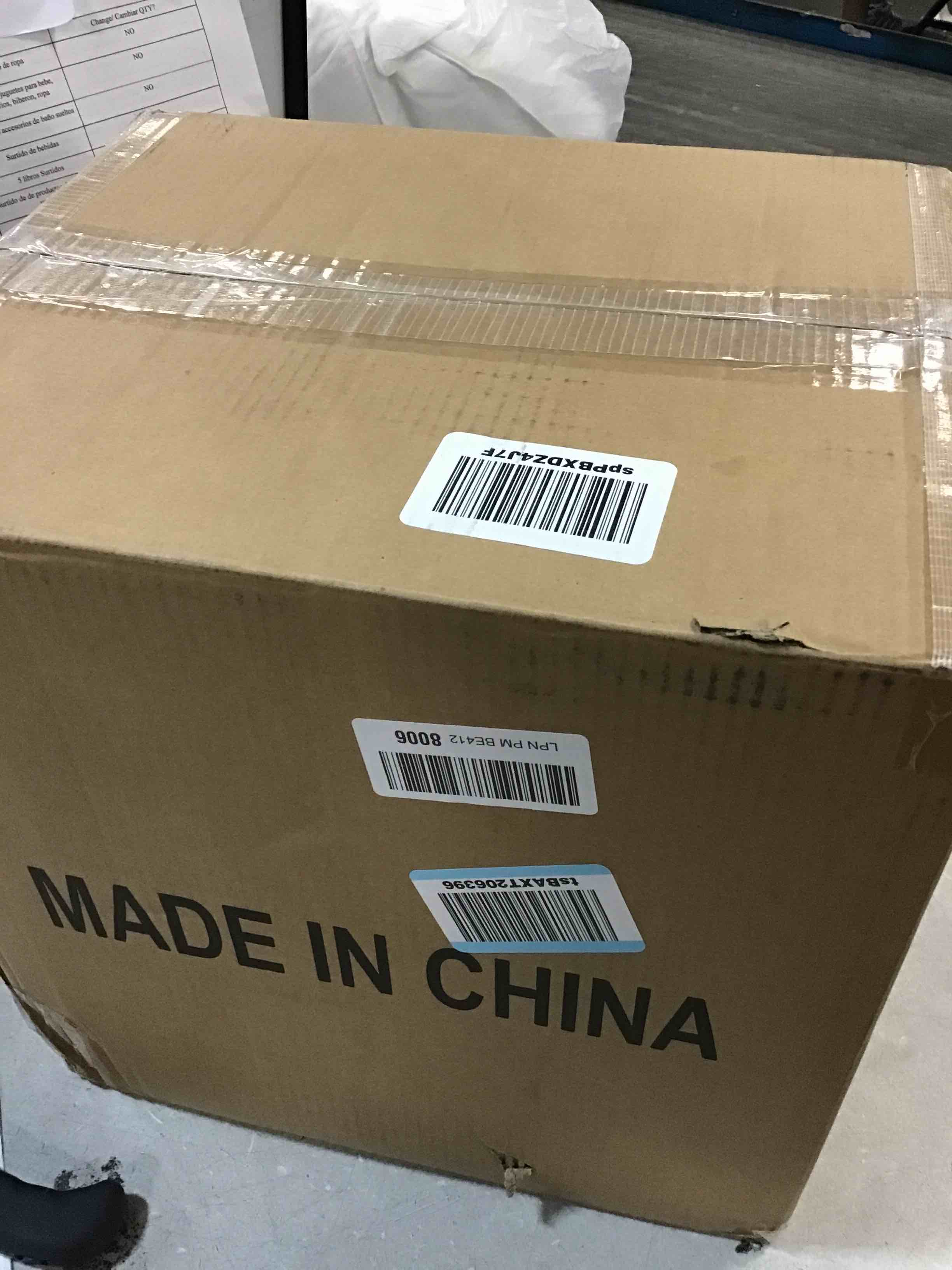 https://s3.amazonaws.com/lotting-images-prod/bidfta/PPE0026266_1728448006726.jpeg