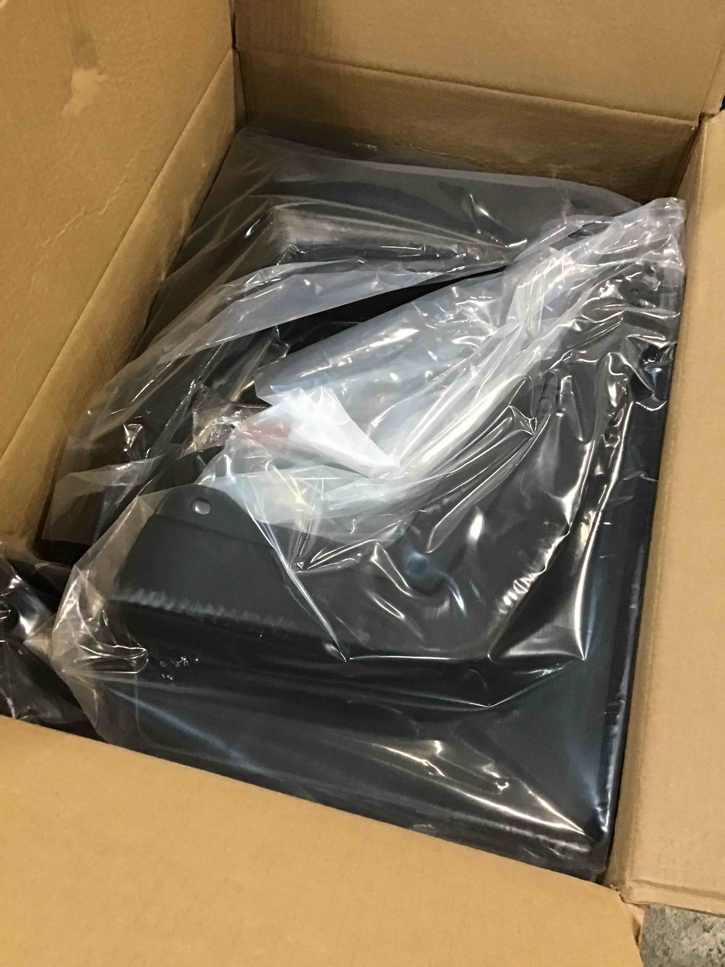 https://s3.amazonaws.com/lotting-images-prod/bidfta/PPE0026321_1728441415169.jpeg