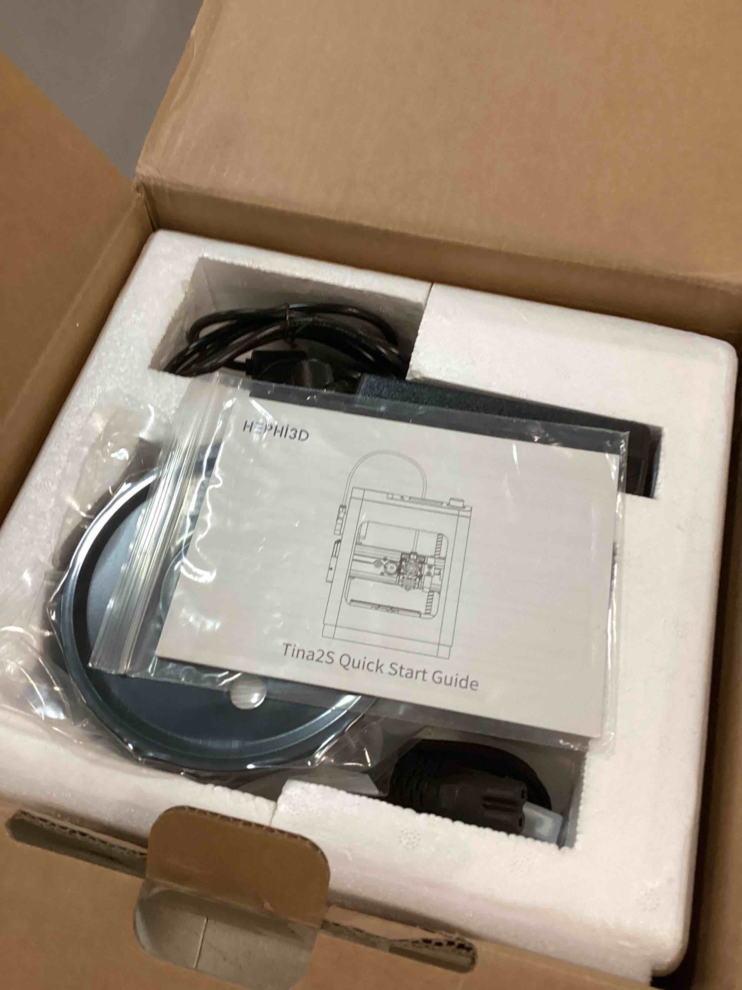 https://s3.amazonaws.com/lotting-images-prod/bidfta/PPE0026490_1728363043341.jpeg