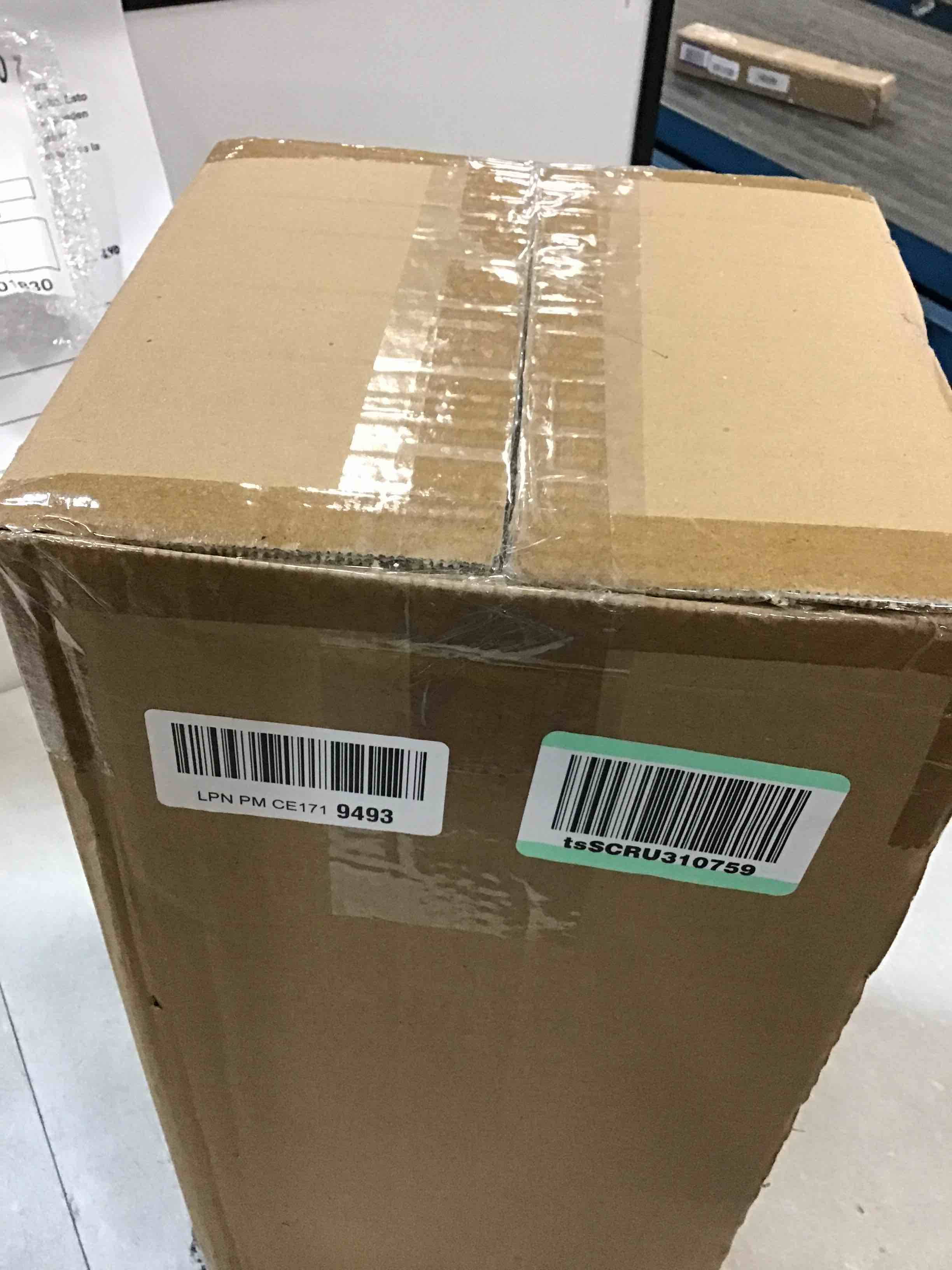 https://s3.amazonaws.com/lotting-images-prod/bidfta/PPE0027277_1727998721040.jpeg