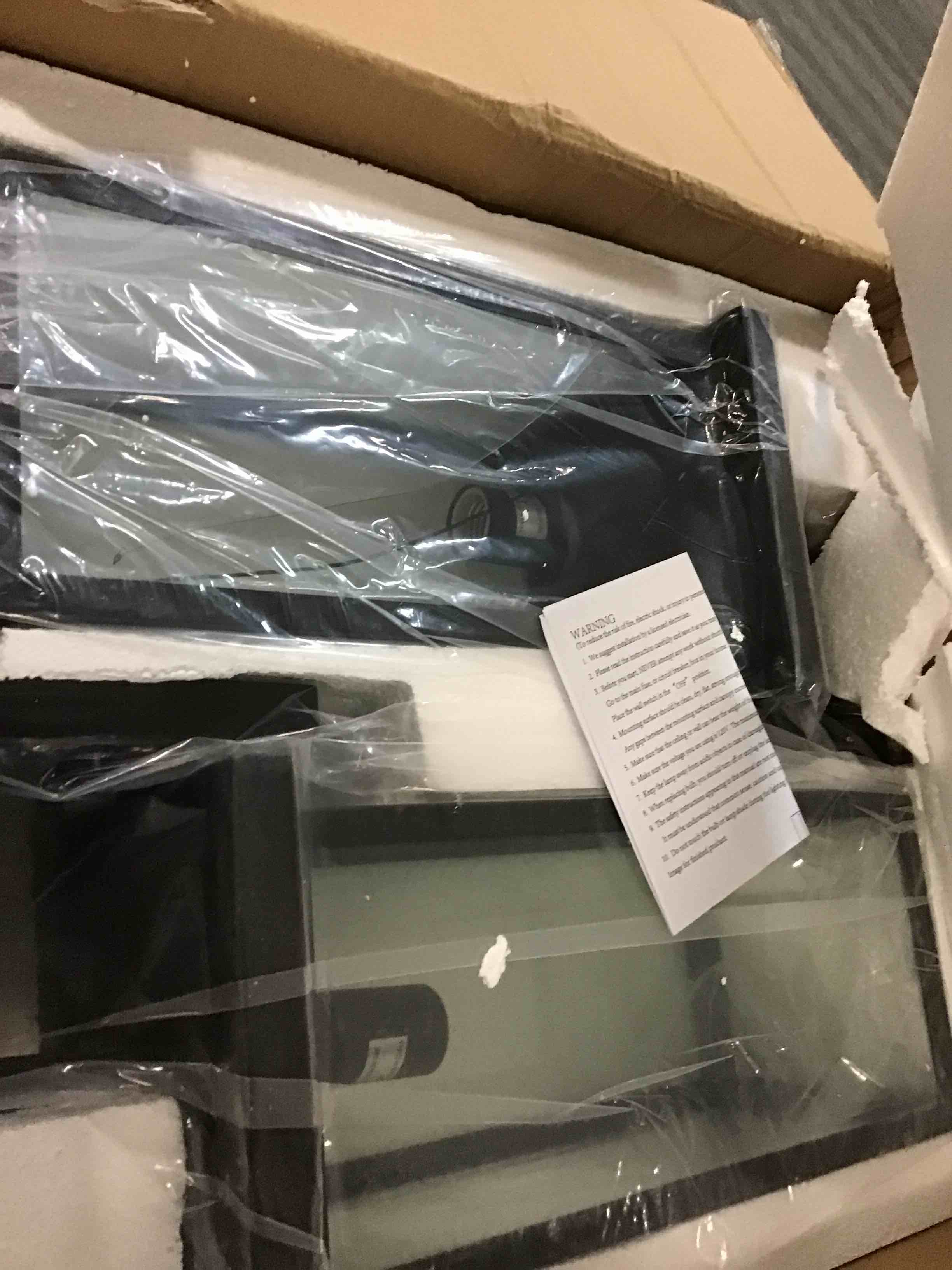 https://s3.amazonaws.com/lotting-images-prod/bidfta/PPE0027907_1727740213201.jpeg
