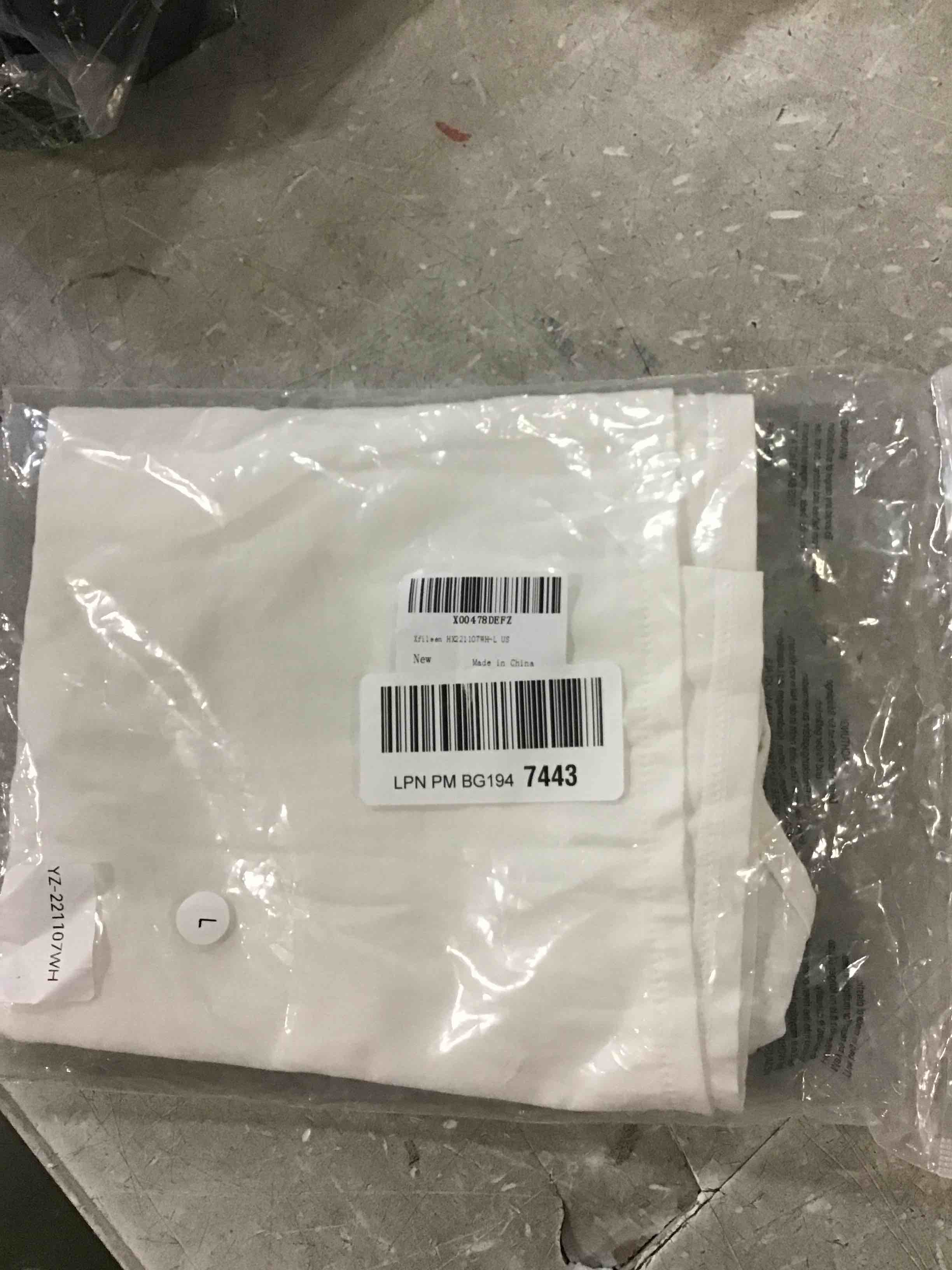 https://s3.amazonaws.com/lotting-images-prod/bidfta/PPE0027987_1727734846009.jpeg