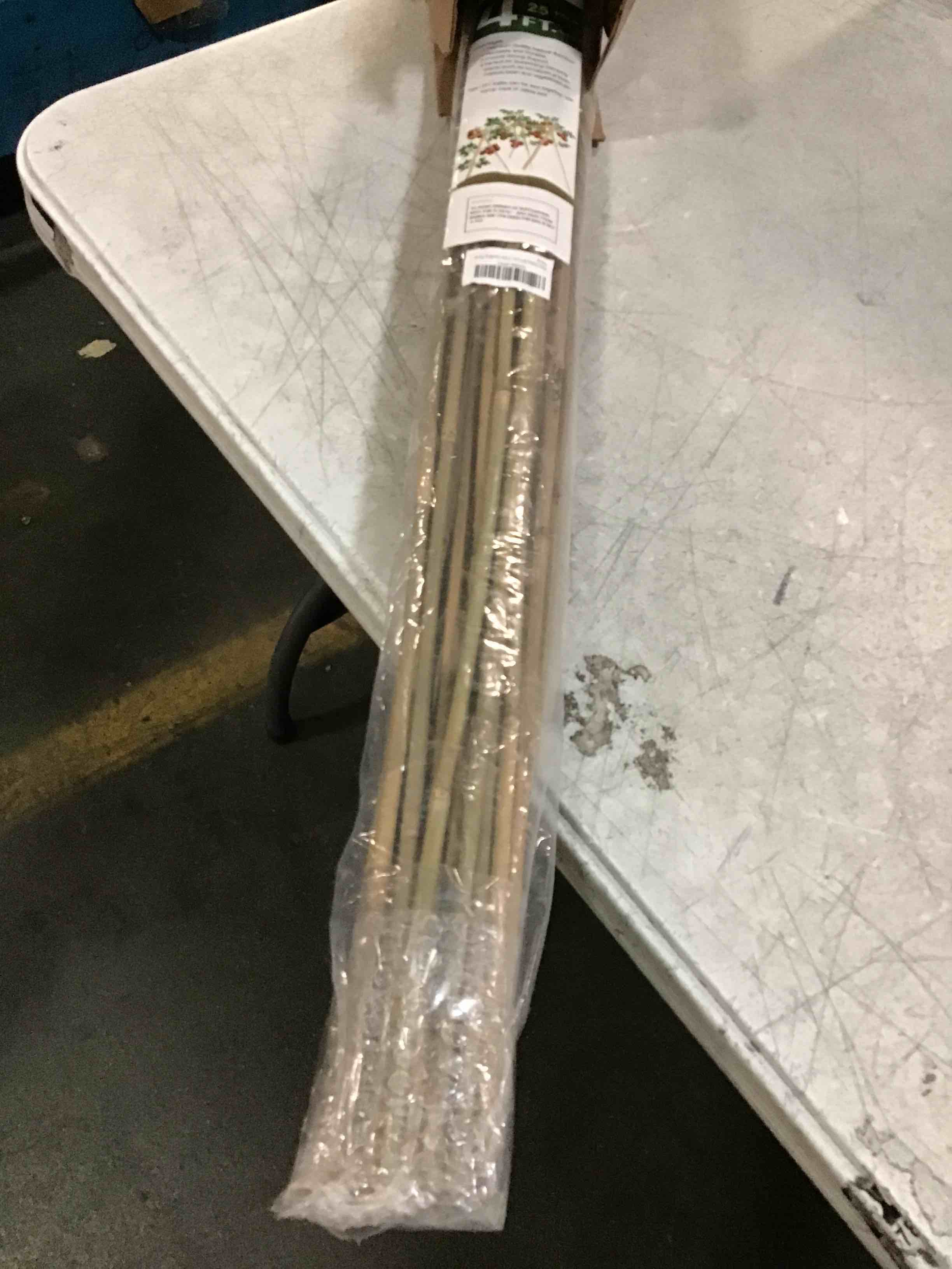 https://s3.amazonaws.com/lotting-images-prod/bidfta/PPE0028476_1727398619175.jpeg
