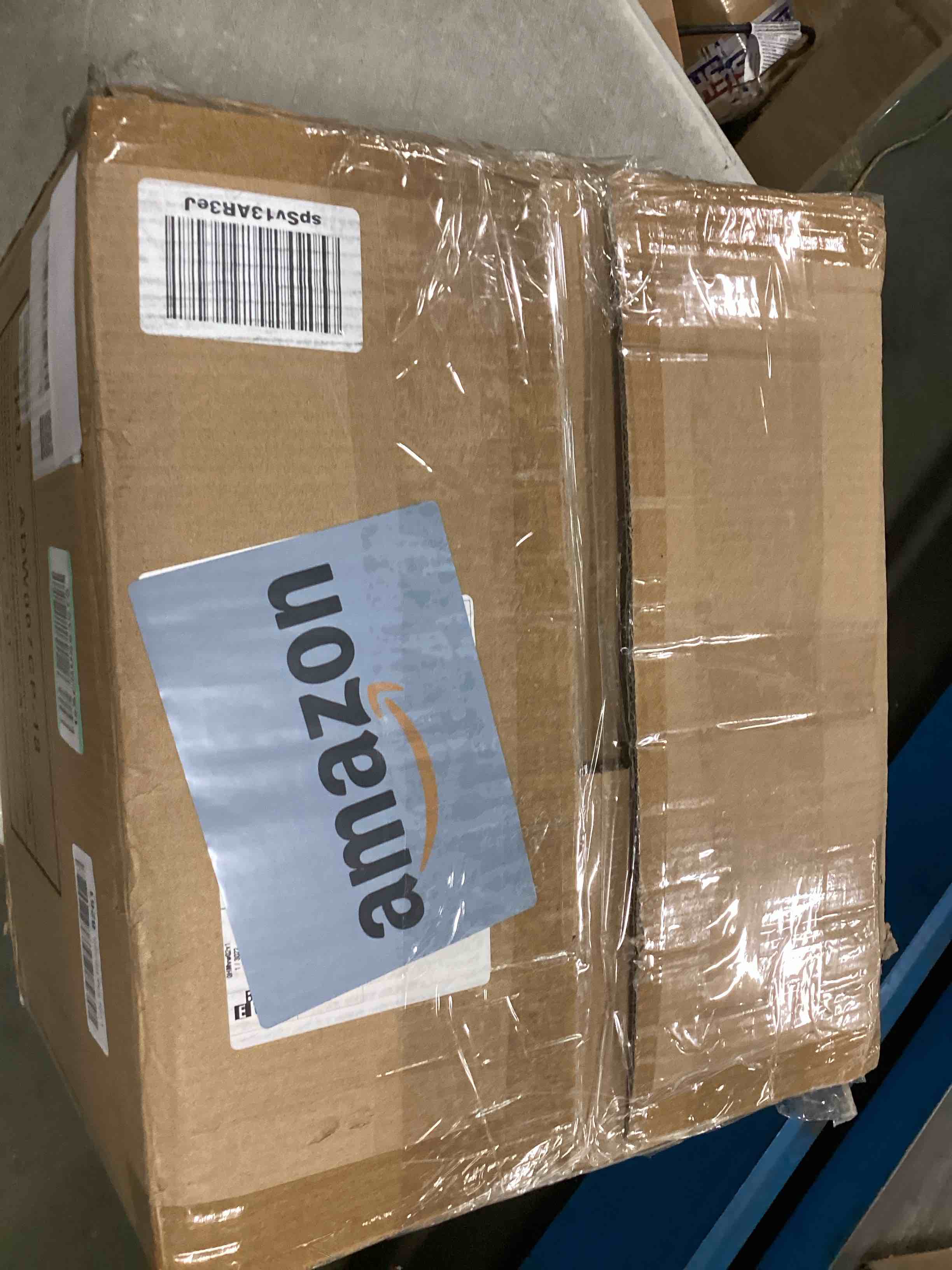 https://s3.amazonaws.com/lotting-images-prod/bidfta/PPE0029396_1723855674837.jpeg