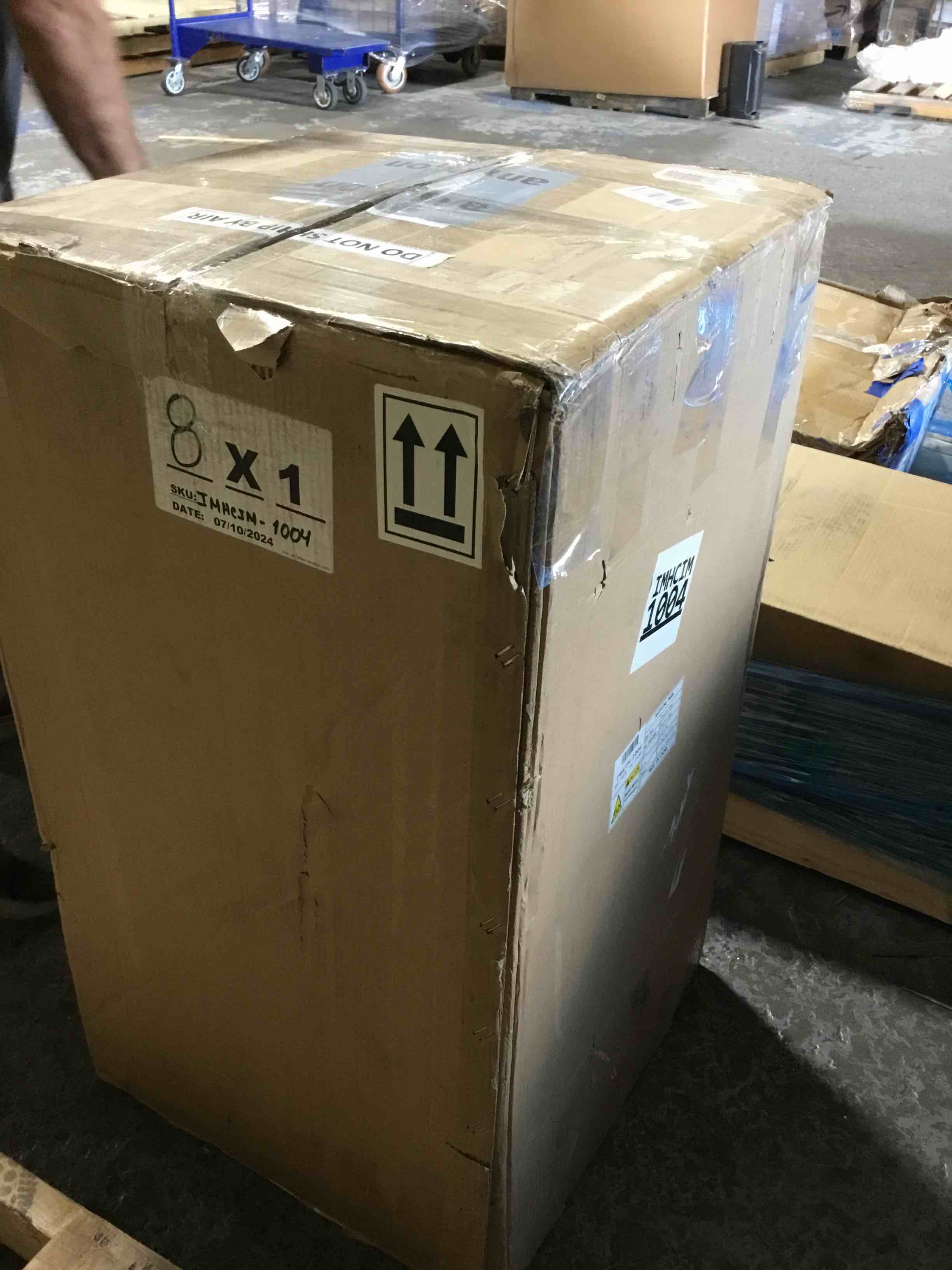 https://s3.amazonaws.com/lotting-images-prod/bidfta/PPE0031505_1724183023288.jpeg
