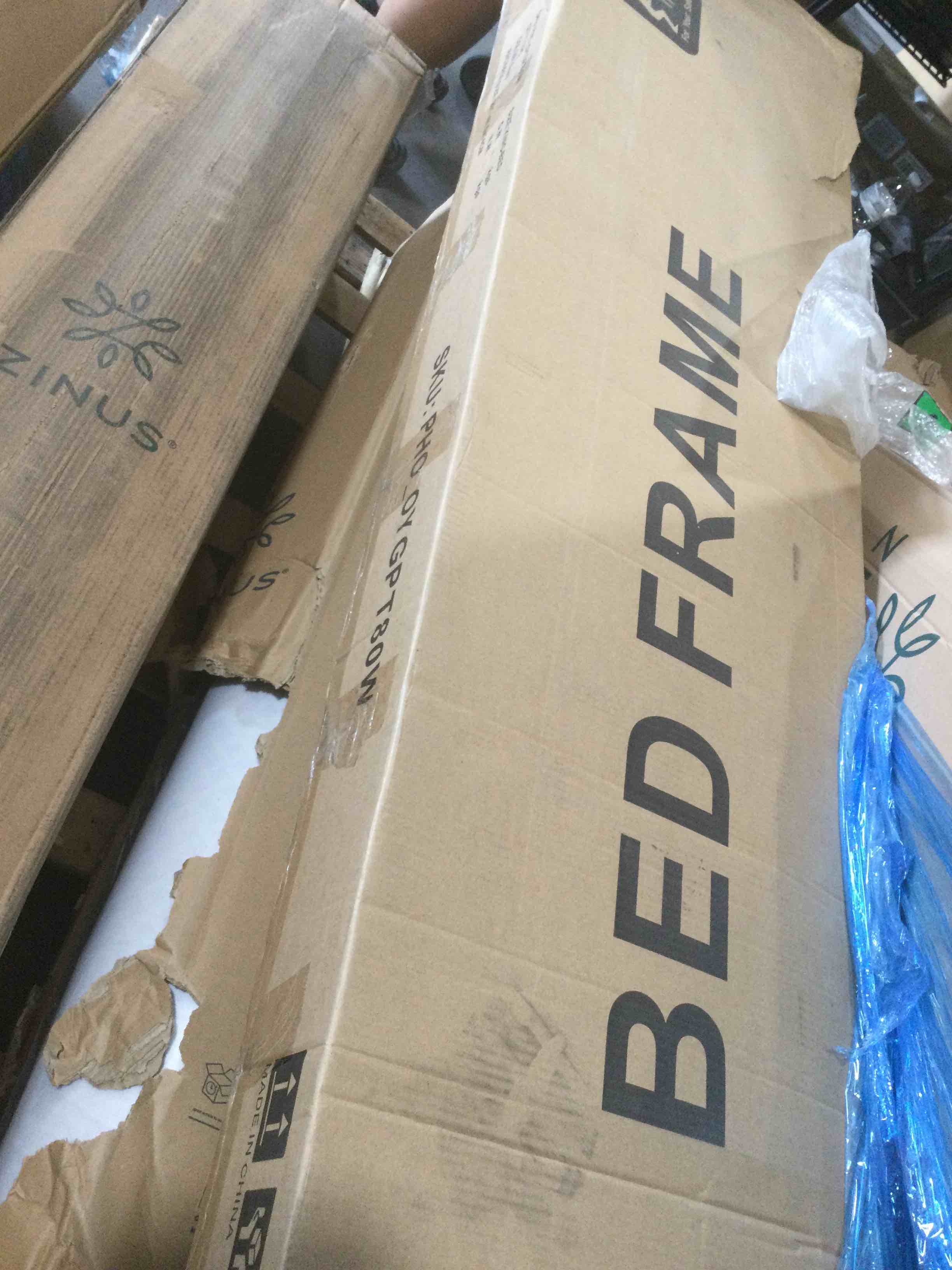 https://s3.amazonaws.com/lotting-images-prod/bidfta/PPE0031781_1723488069270.jpeg