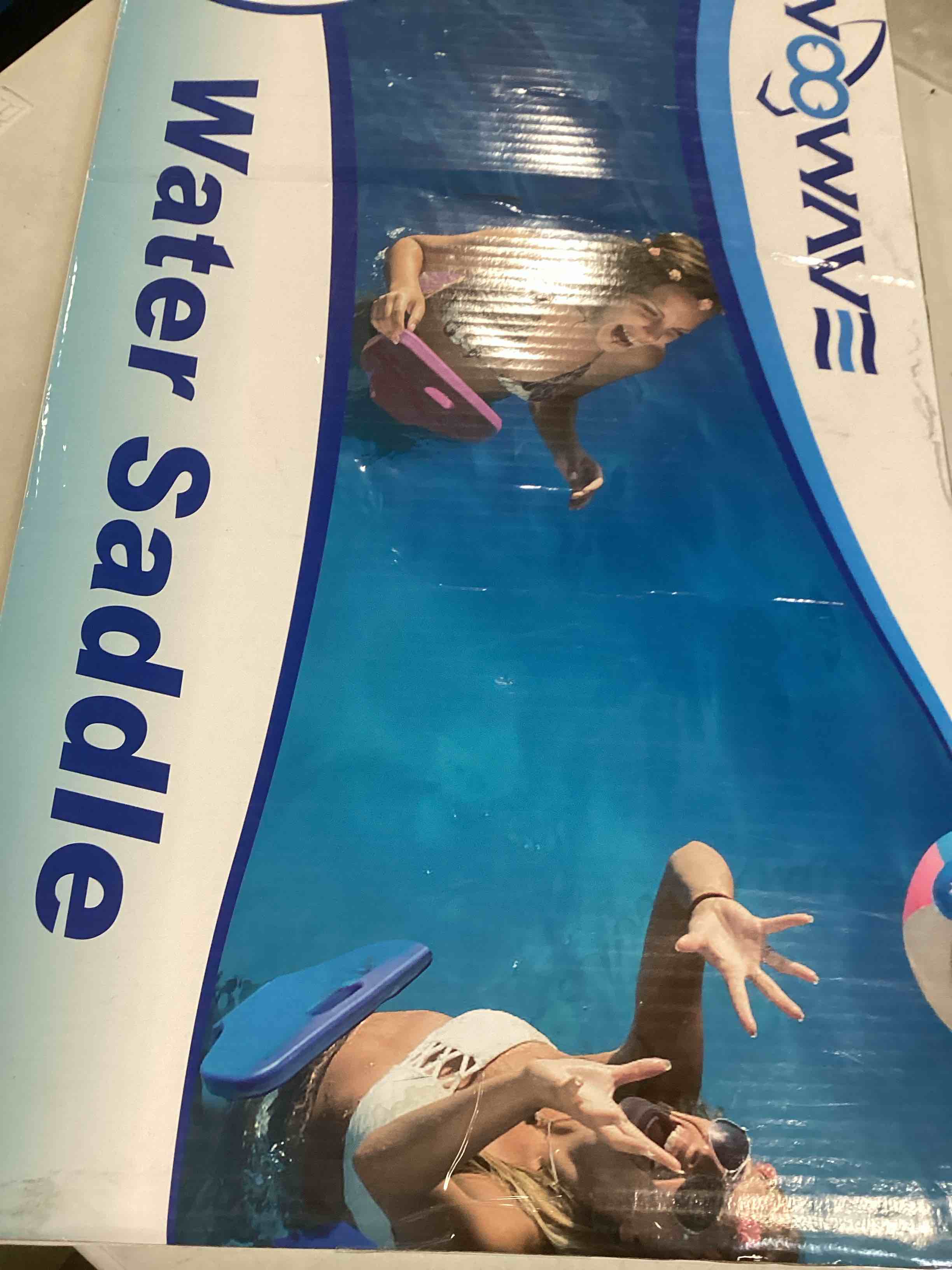 https://s3.amazonaws.com/lotting-images-prod/bidfta/PPE0032378_1724332224943.jpeg