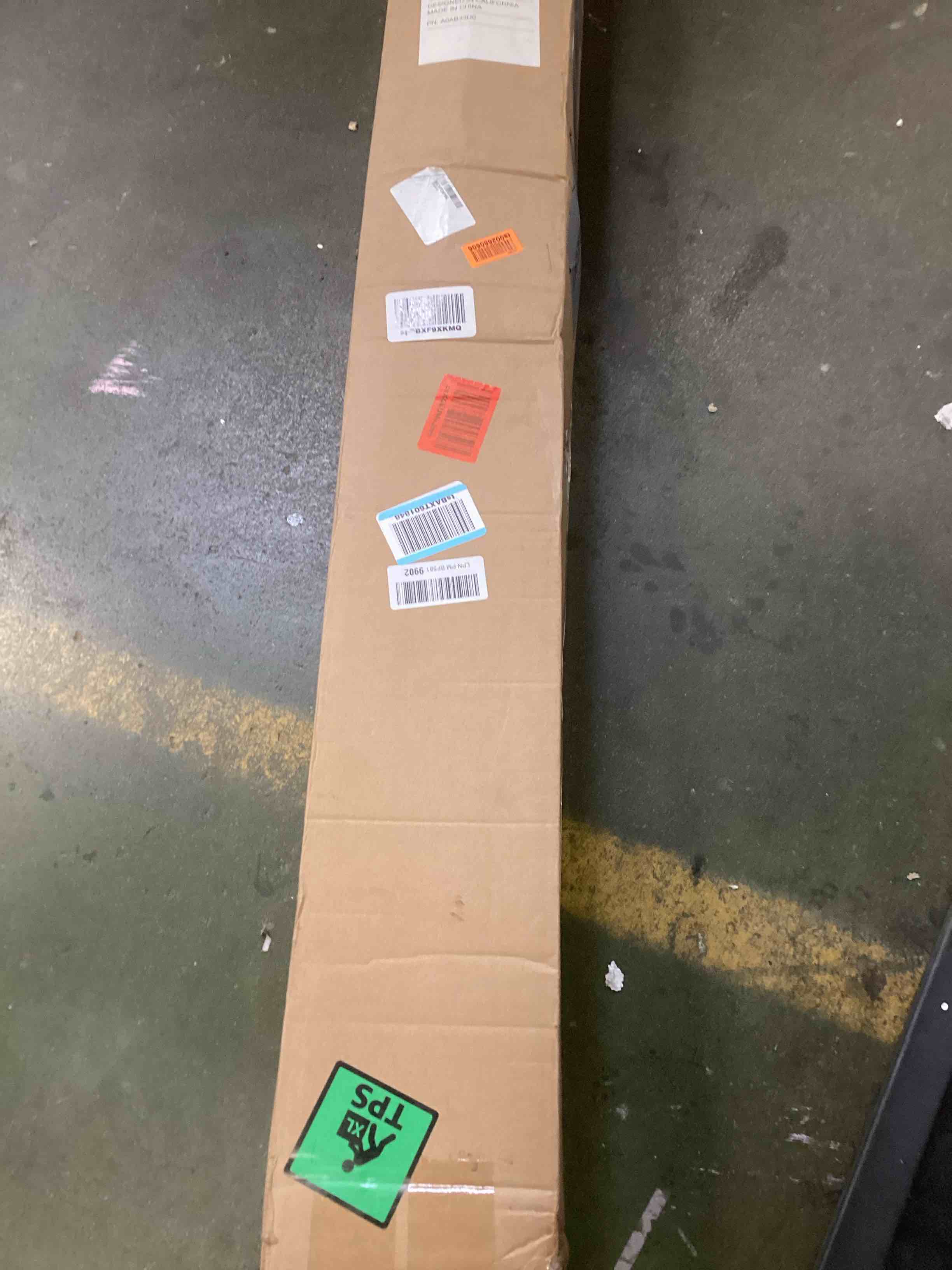https://s3.amazonaws.com/lotting-images-prod/bidfta/PPE0032613_1724244985899.jpeg