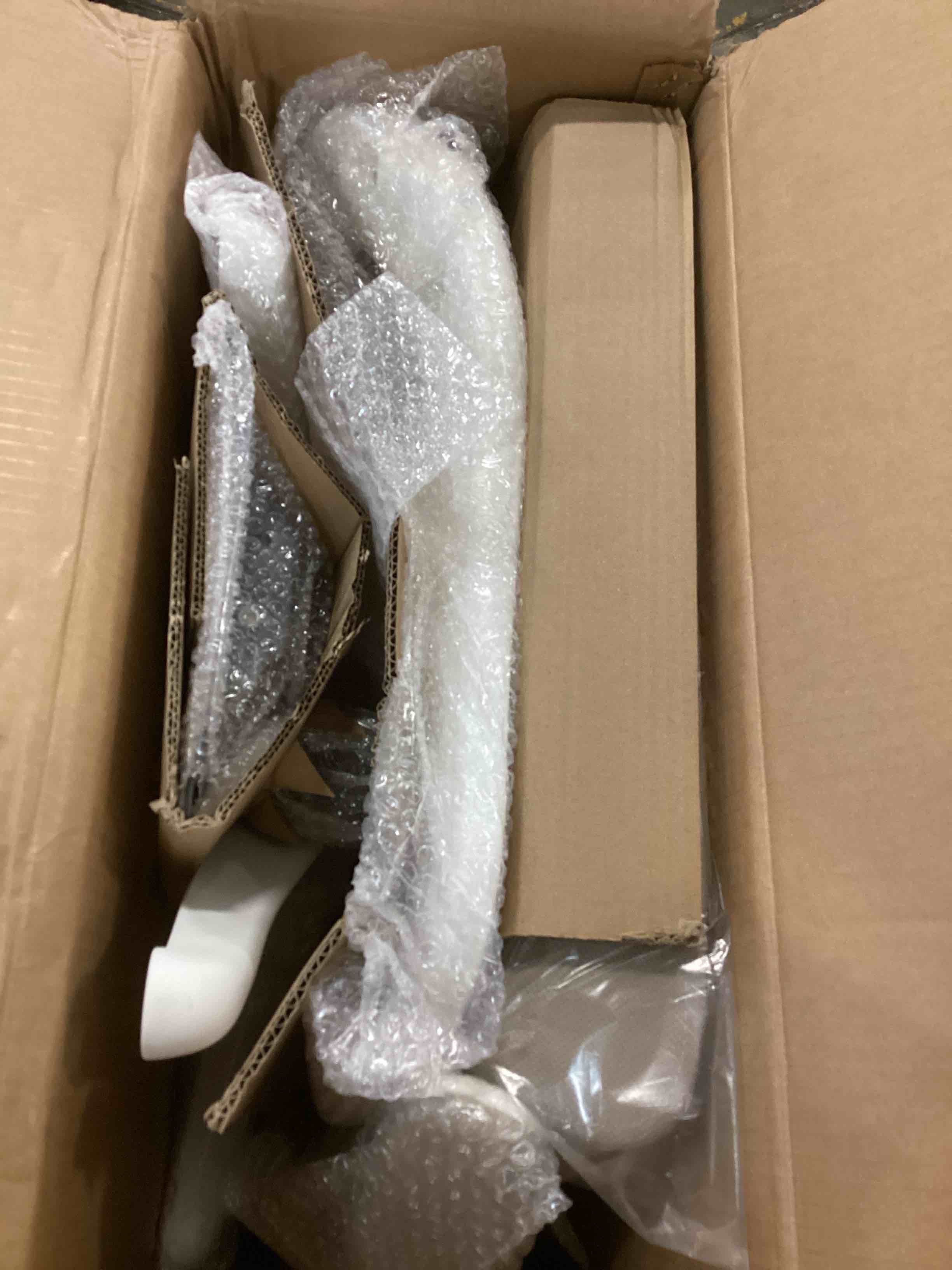 https://s3.amazonaws.com/lotting-images-prod/bidfta/PPE0033028_1724079113169.jpeg