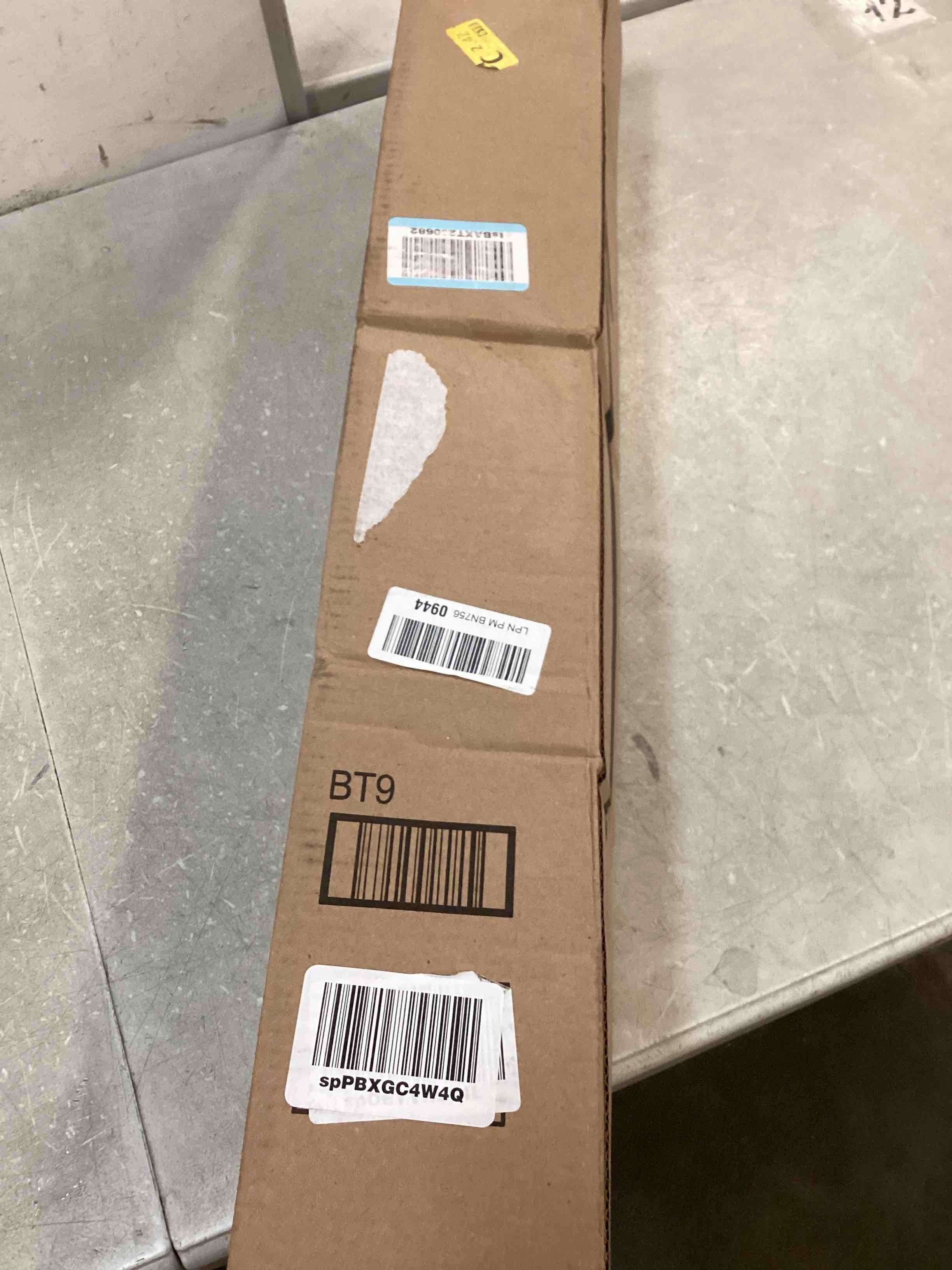 Dramm Rain Select Rain Wand with 9 Pattern Adjustable Spray Head & One Touch Thumb Controlled On/Off Valve, for Garden, Yard, Watering Plants, Hanging Baskets, Berry, 30 Inches Long