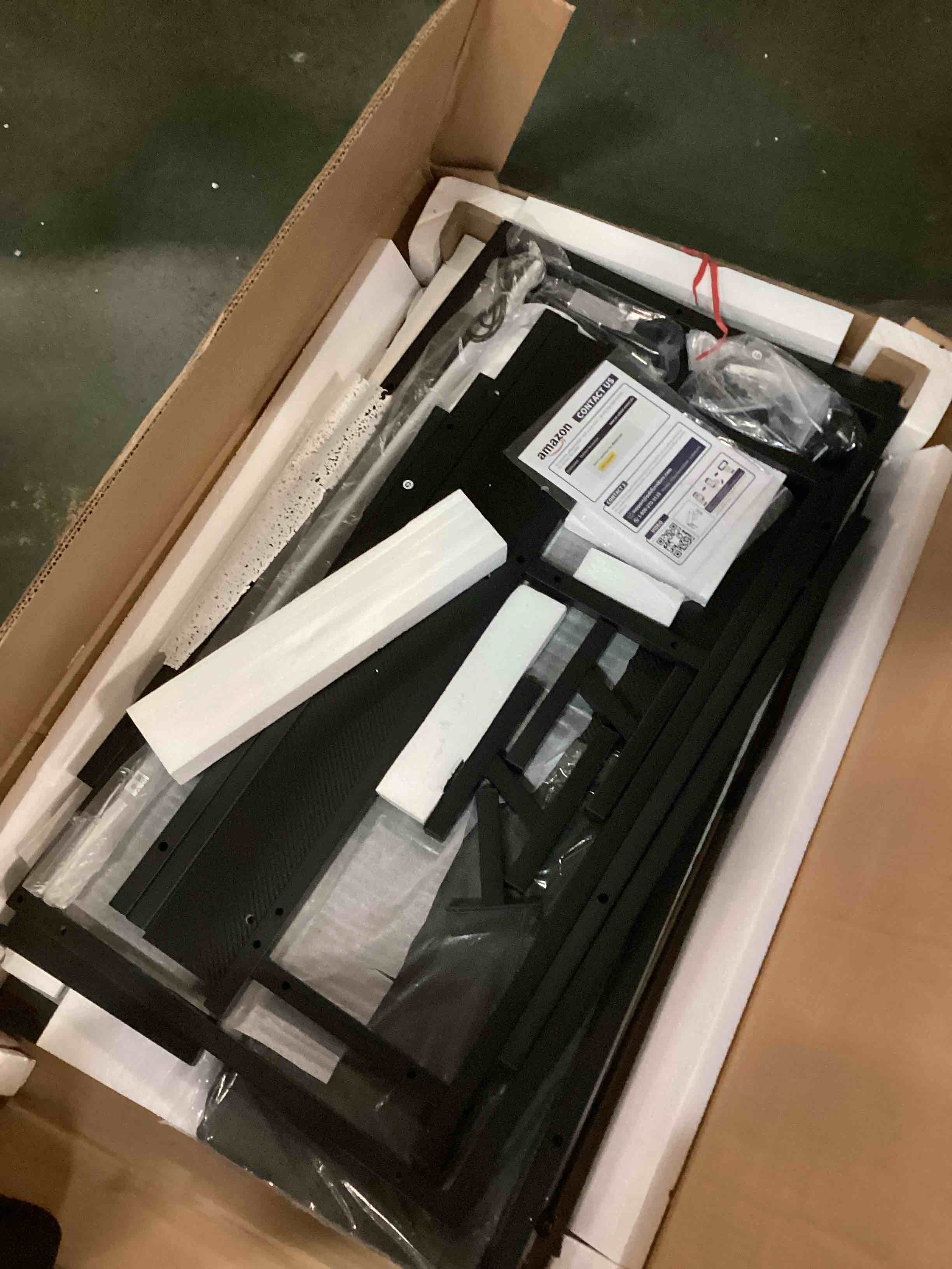 https://s3.amazonaws.com/lotting-images-prod/bidfta/PPE0034177_1728561750710.jpeg