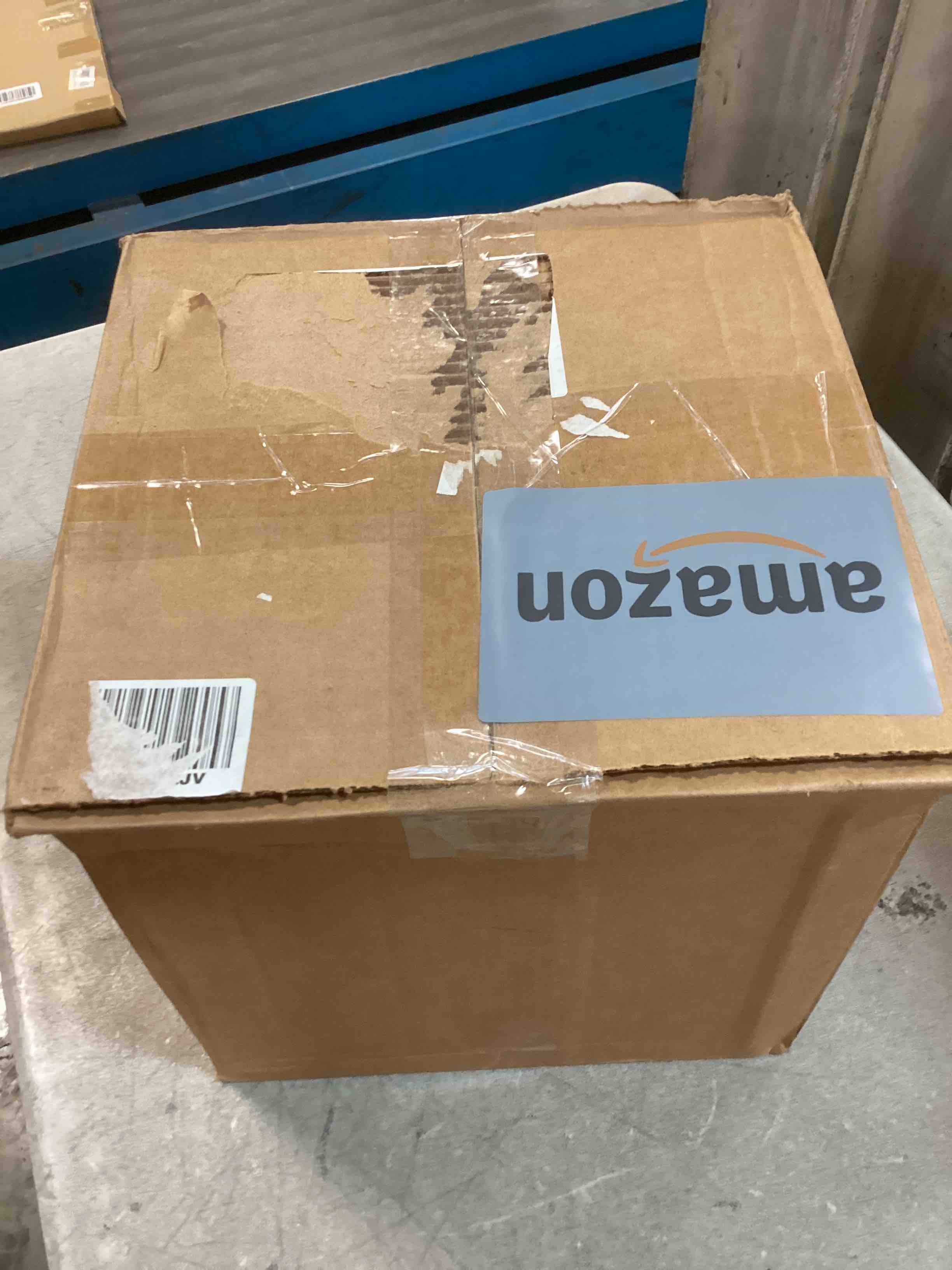 https://s3.amazonaws.com/lotting-images-prod/bidfta/PPE0034624_1724421352030.jpeg