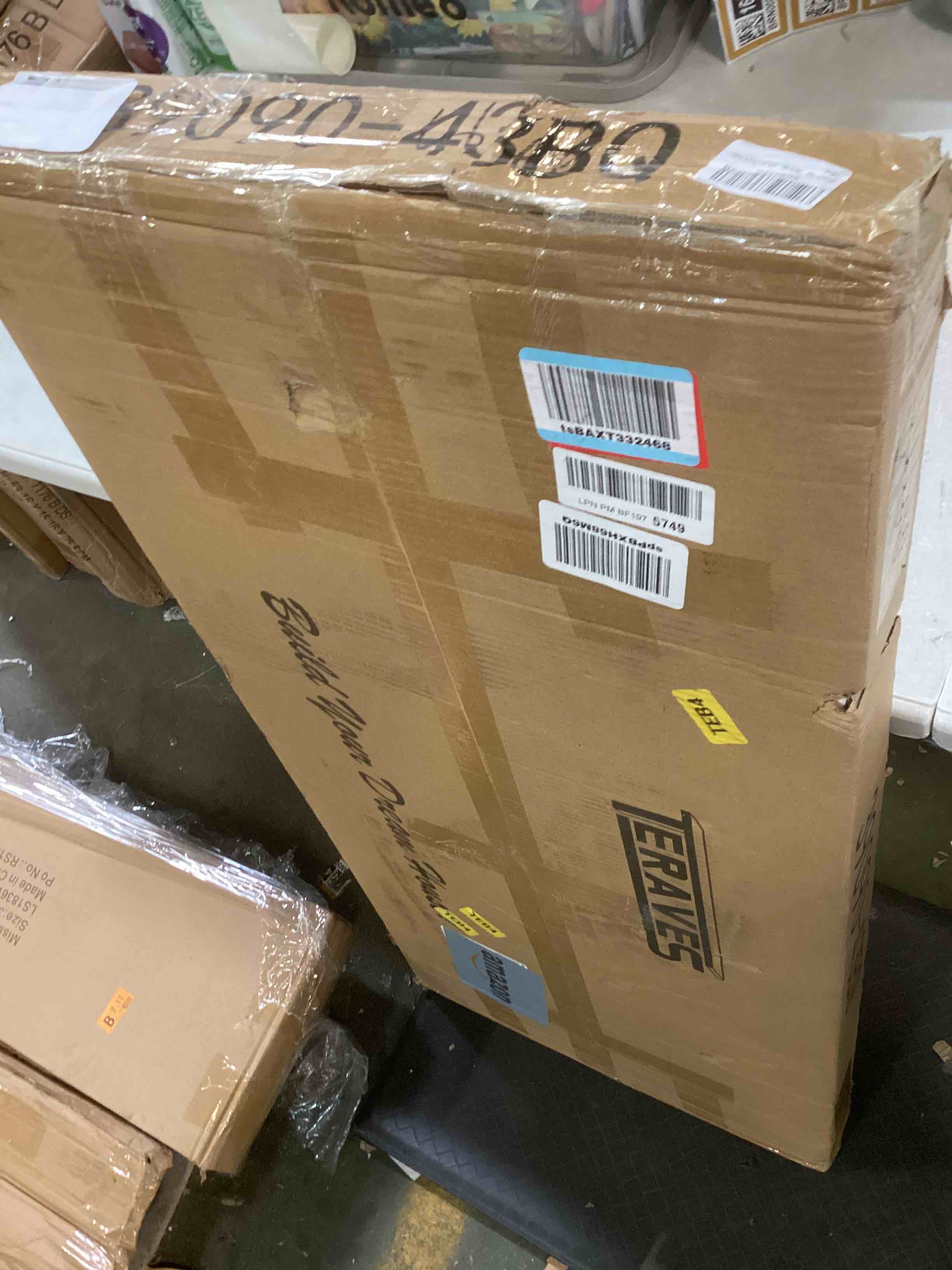 https://s3.amazonaws.com/lotting-images-prod/bidfta/PPE0034766_1724348435449.jpeg