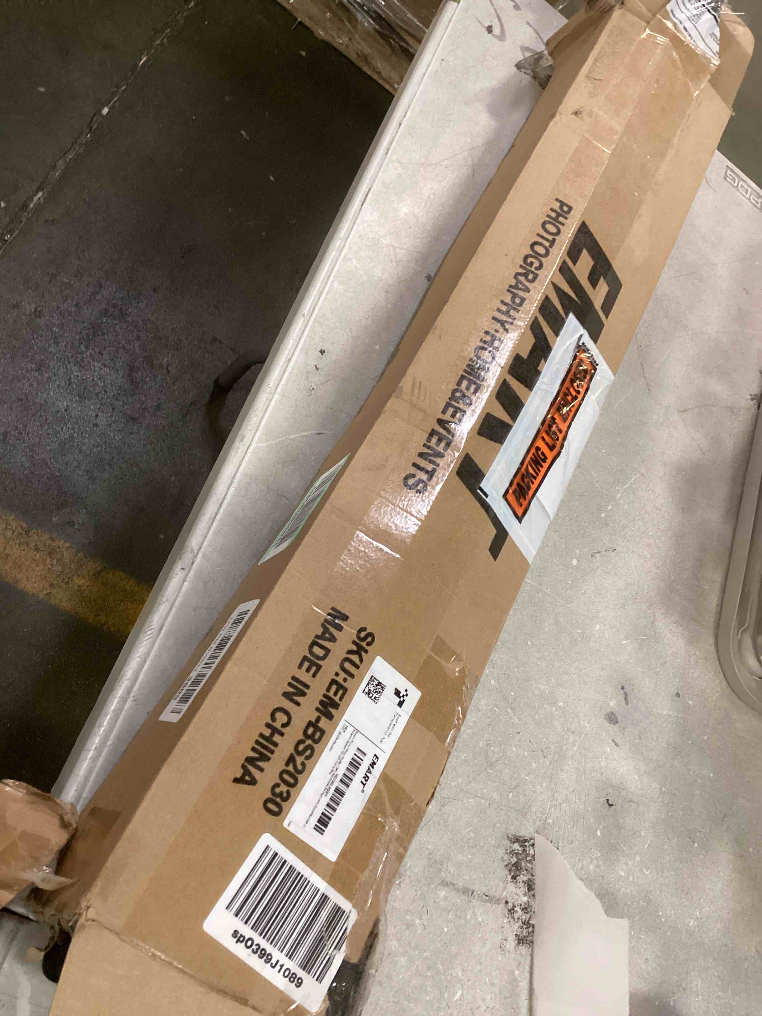 https://s3.amazonaws.com/lotting-images-prod/bidfta/PPE0035678_1724155738896.jpeg