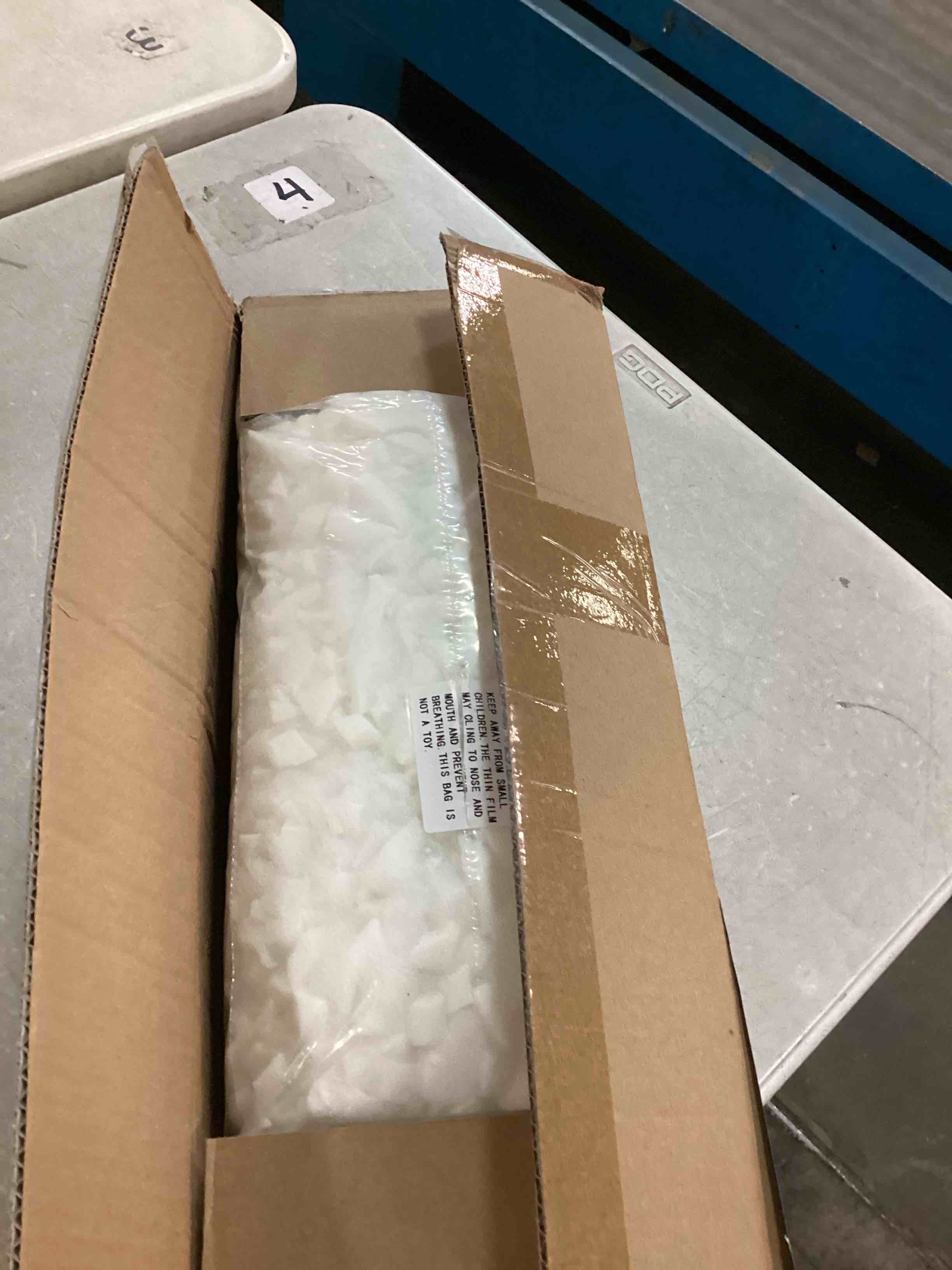 https://s3.amazonaws.com/lotting-images-prod/bidfta/PPE0038231_1724897750949.jpeg