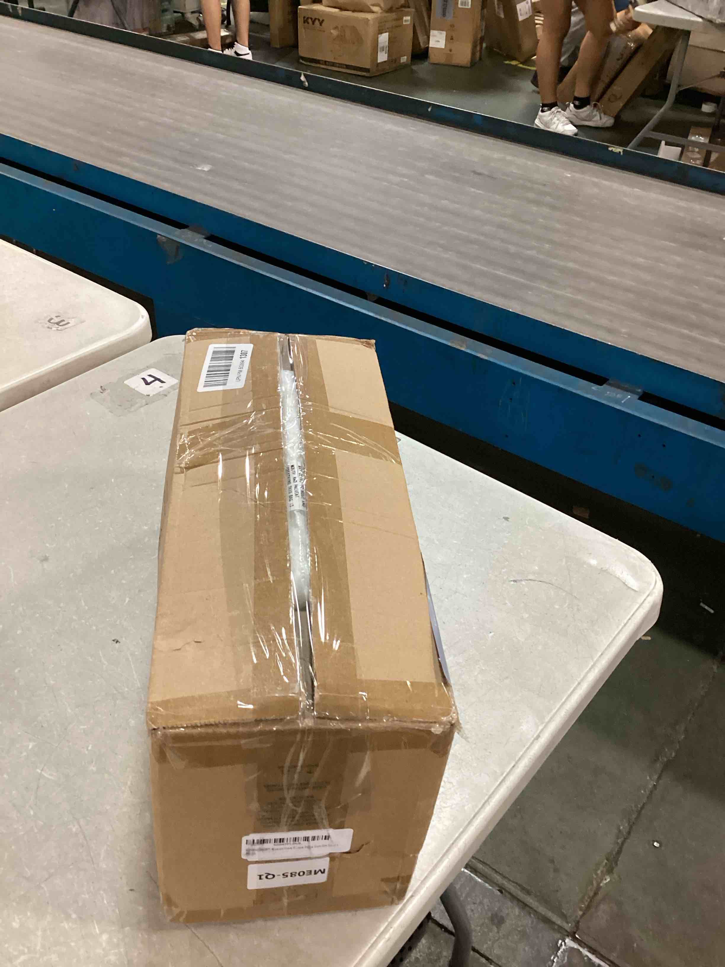 https://s3.amazonaws.com/lotting-images-prod/bidfta/PPE0038231_1724897767513.jpeg