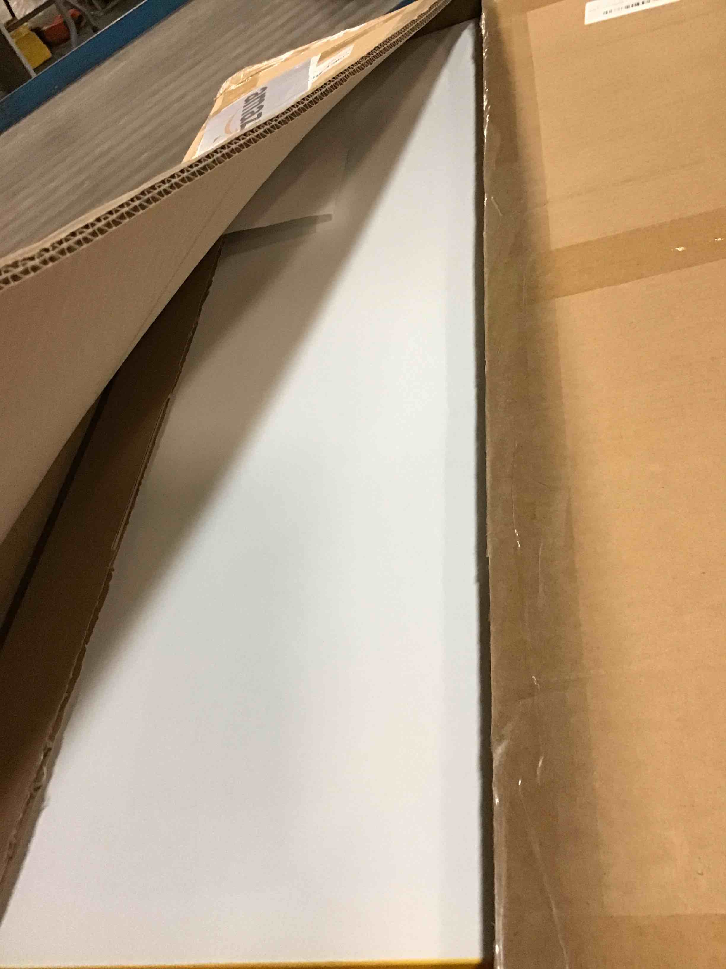 https://s3.amazonaws.com/lotting-images-prod/bidfta/PPE0040704_1724128272259.jpeg