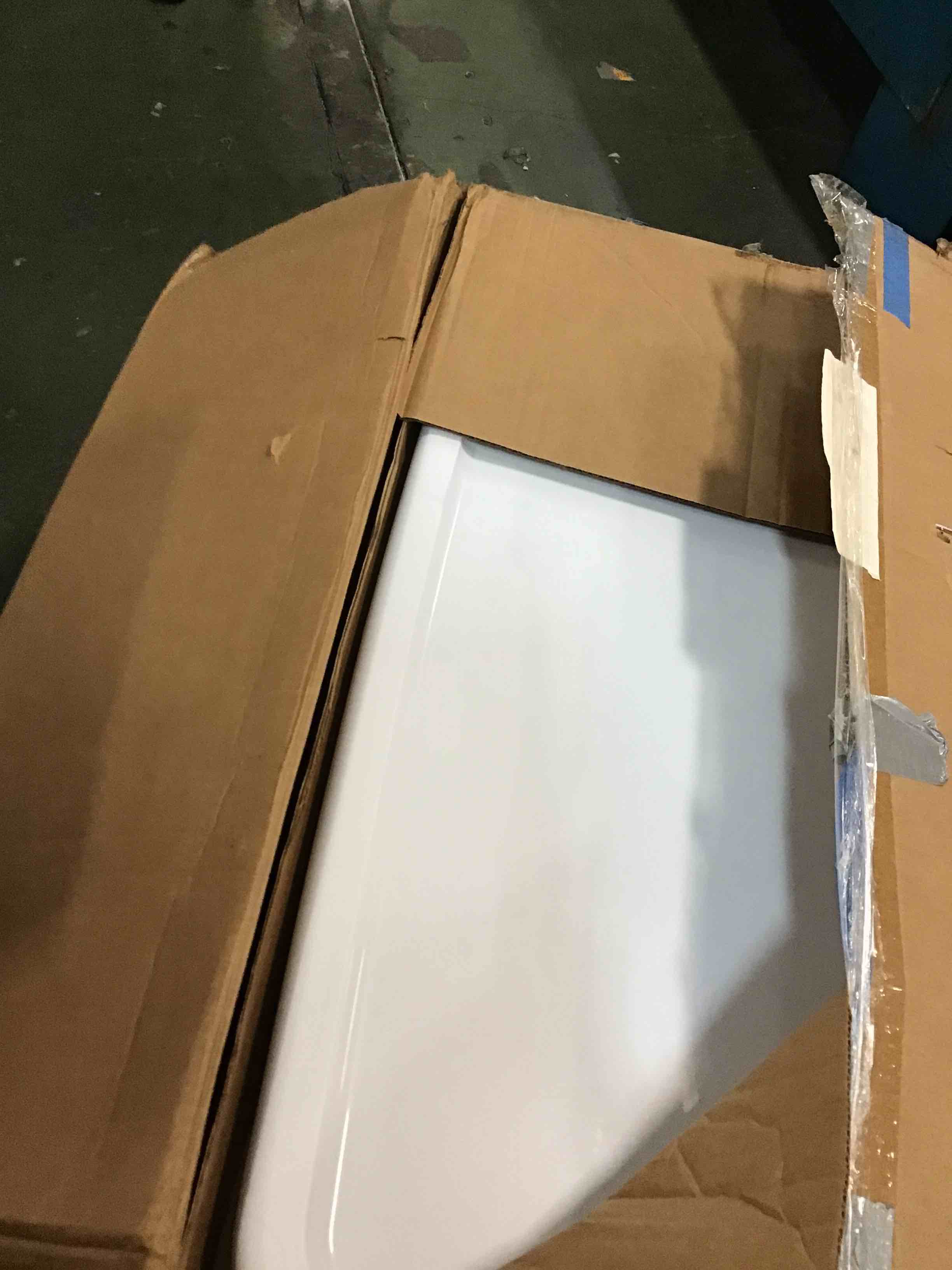 https://s3.amazonaws.com/lotting-images-prod/bidfta/PPE0041928_1723506345733.jpeg