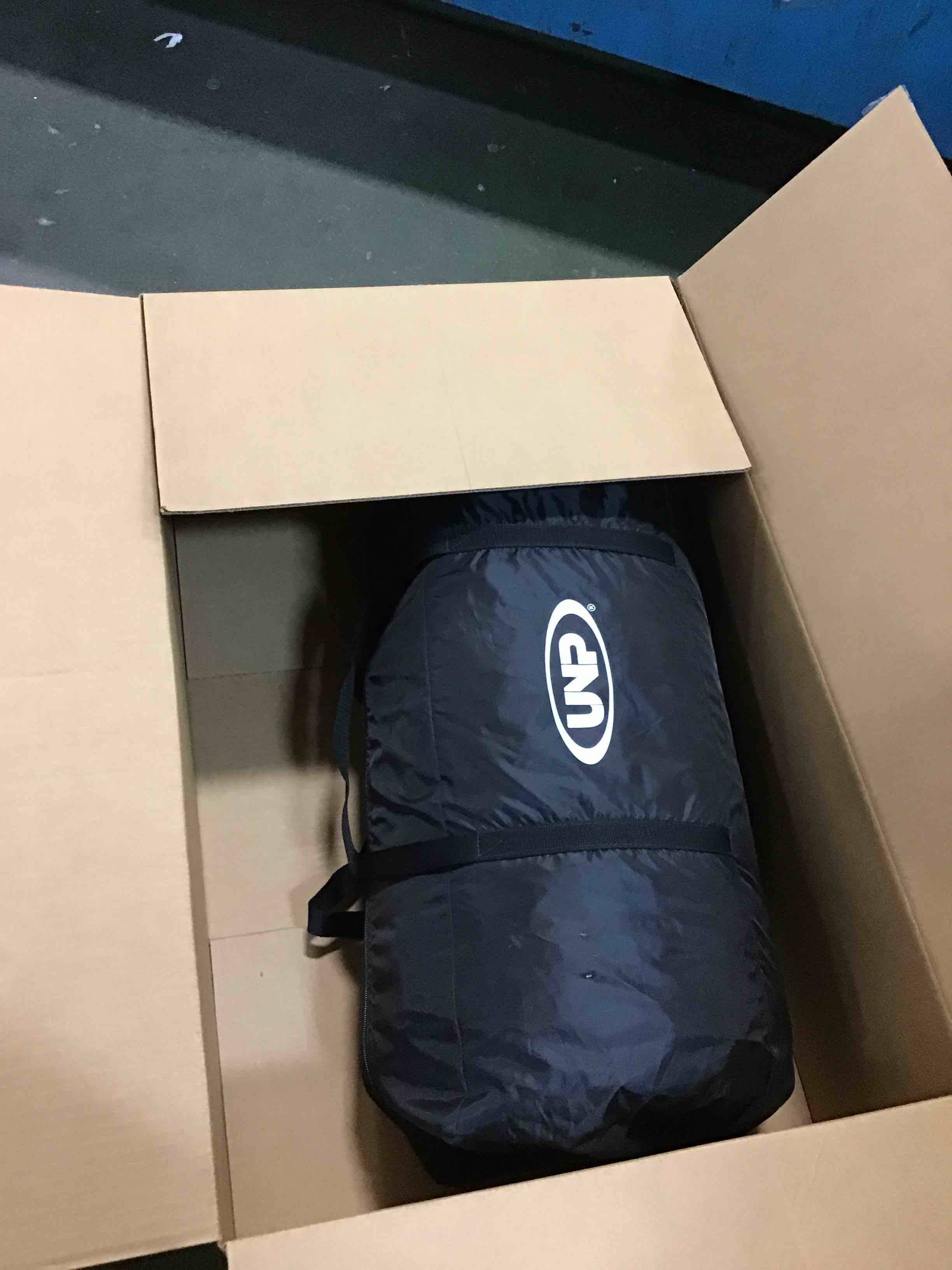 https://s3.amazonaws.com/lotting-images-prod/bidfta/PPE0041957_1723501795461.jpeg