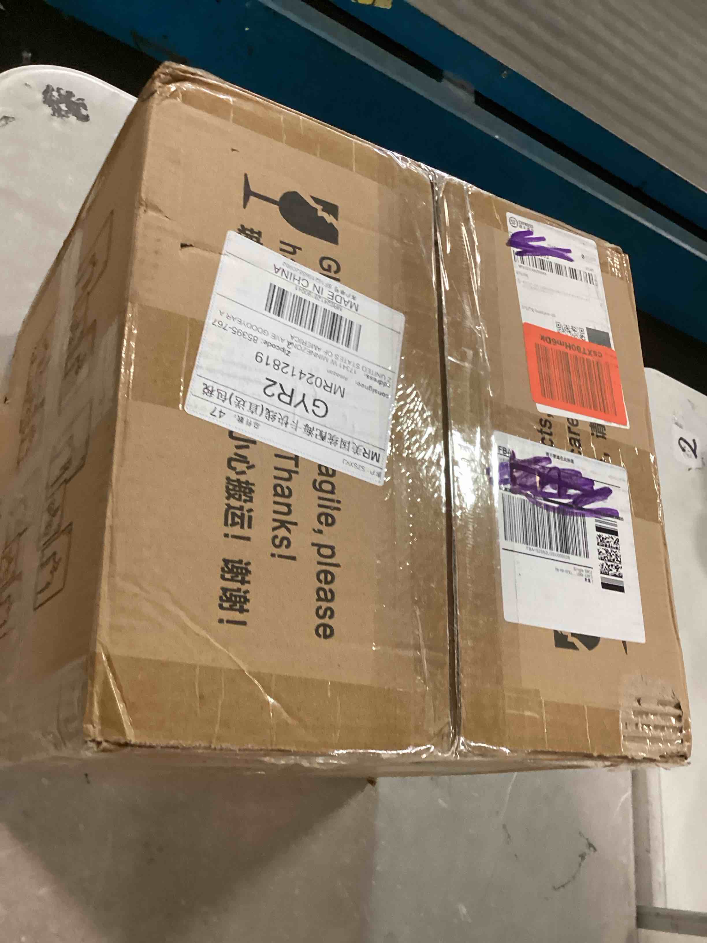 https://s3.amazonaws.com/lotting-images-prod/bidfta/PPE0044823_1724243126735.jpeg