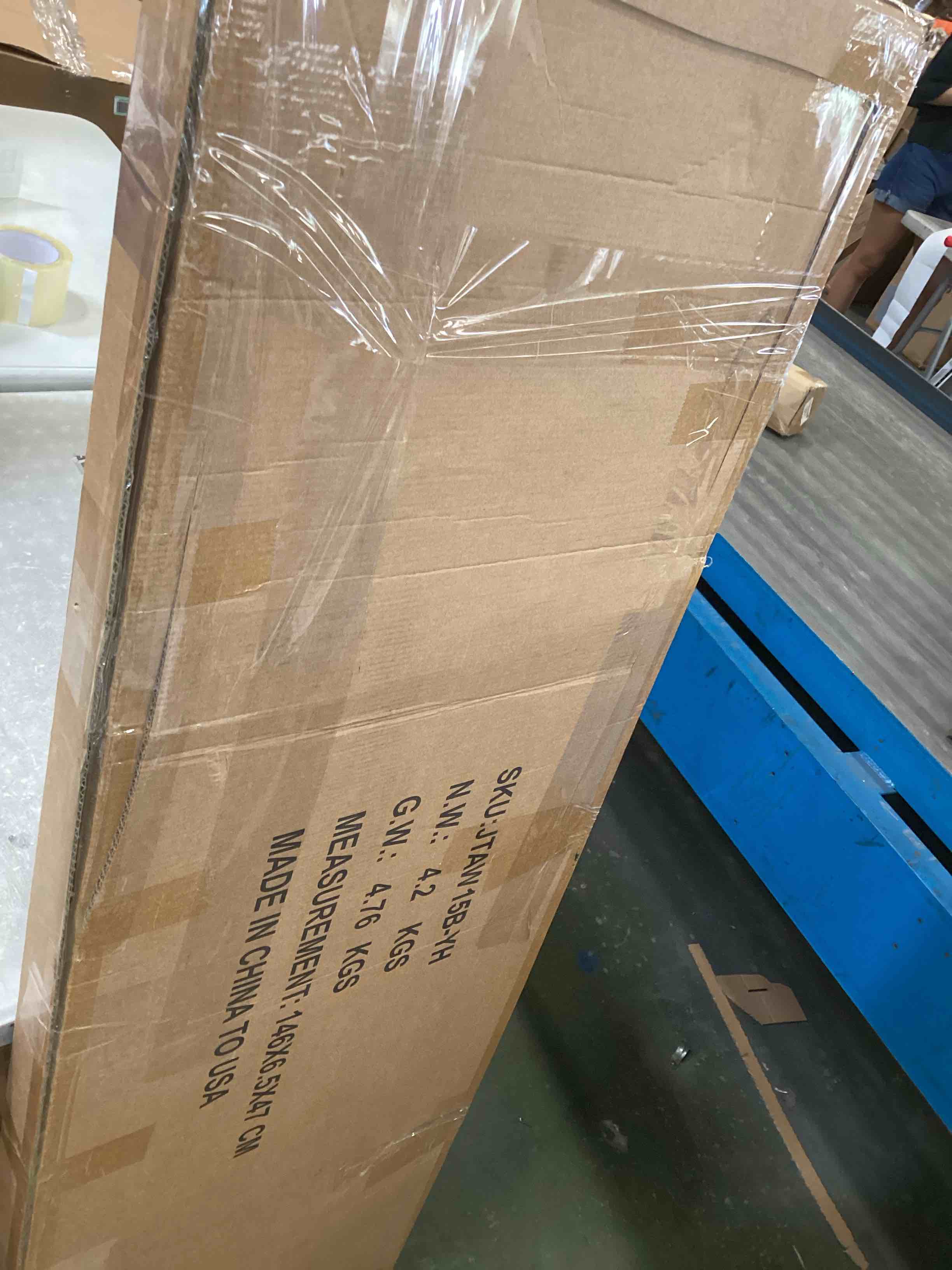https://s3.amazonaws.com/lotting-images-prod/bidfta/PPE0044974_1724164716918.jpeg