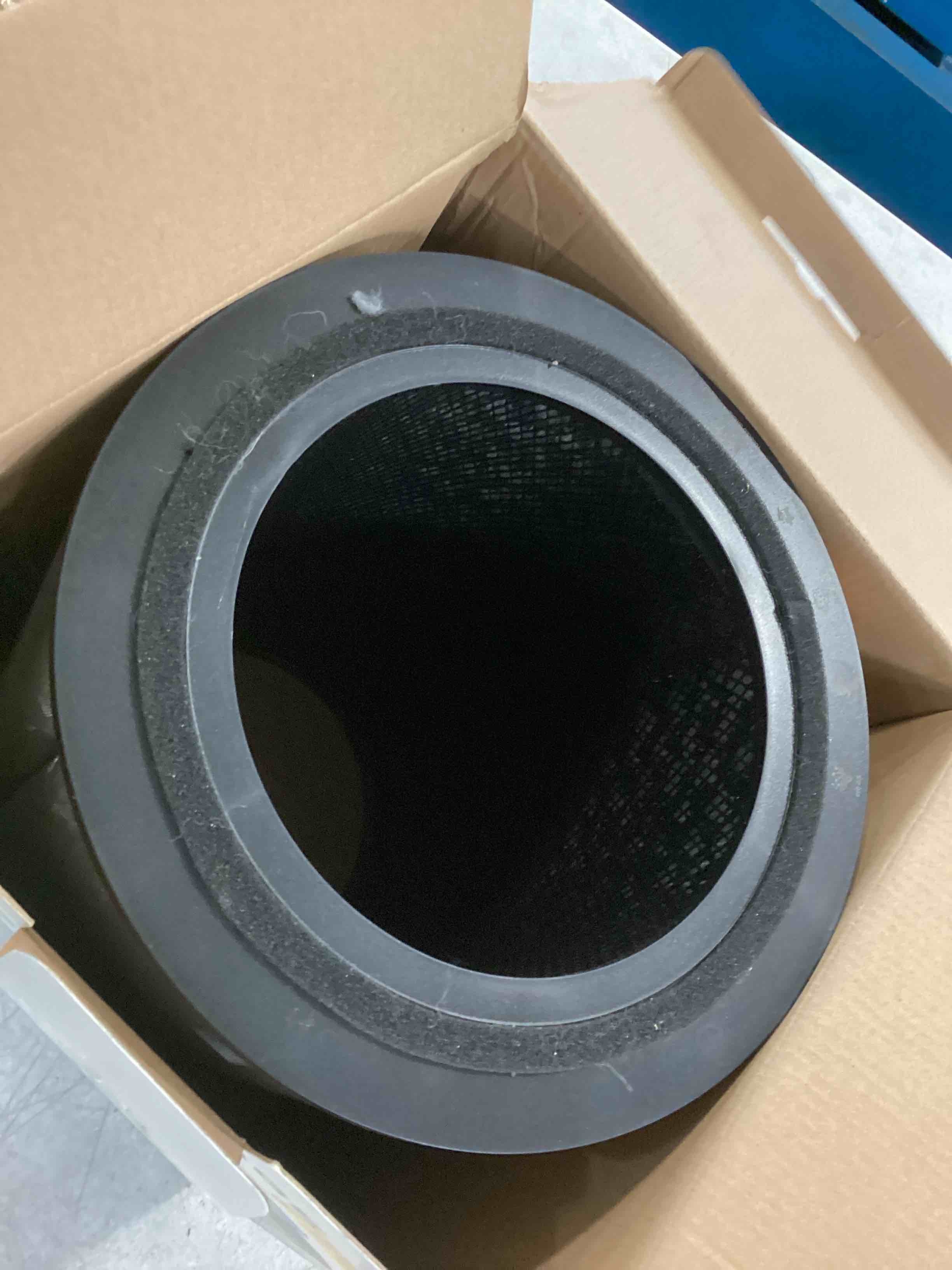 https://s3.amazonaws.com/lotting-images-prod/bidfta/PPE0045706_1723727962322.jpeg
