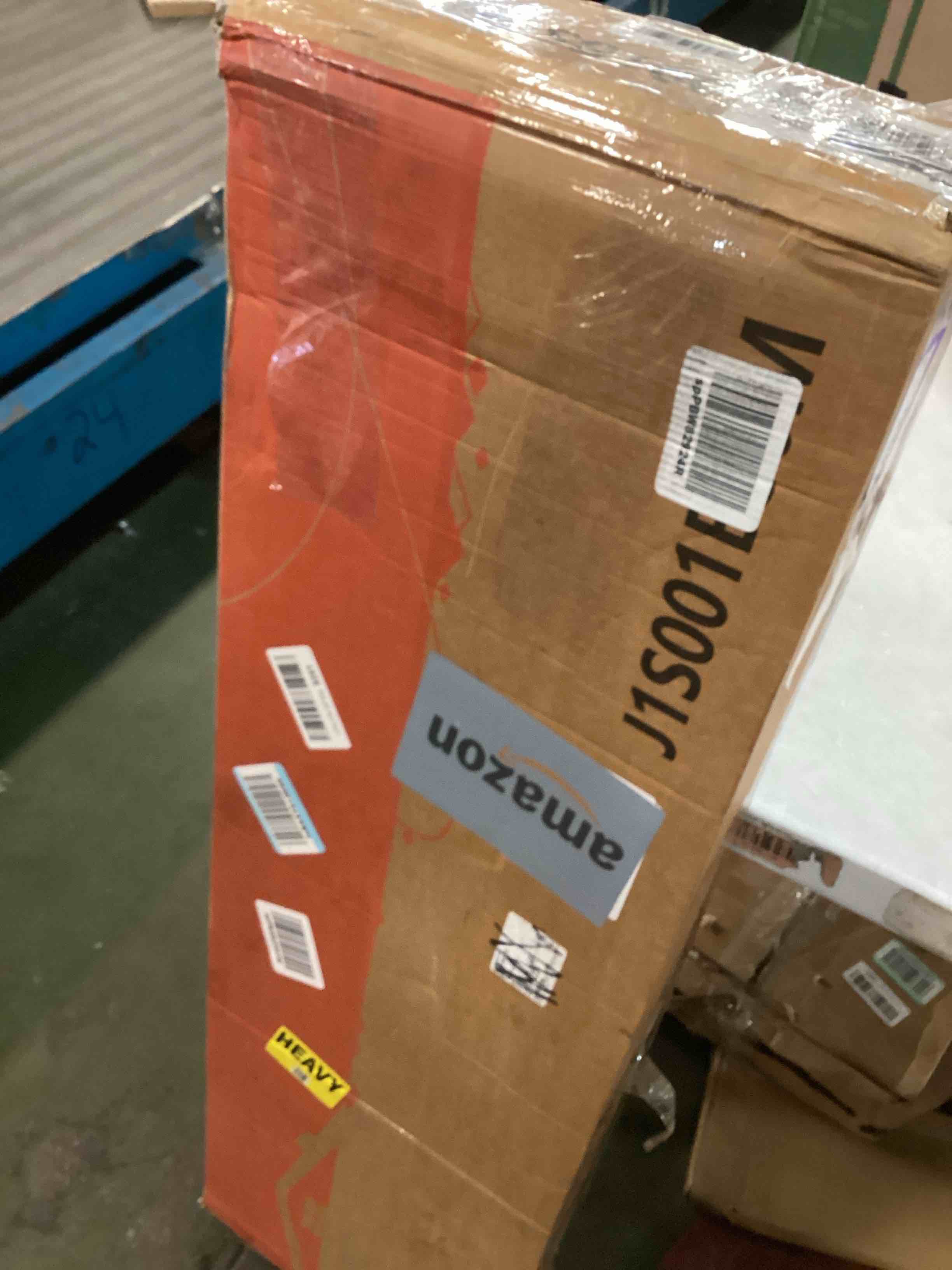 https://s3.amazonaws.com/lotting-images-prod/bidfta/PPE0046633_1724248511221.jpeg