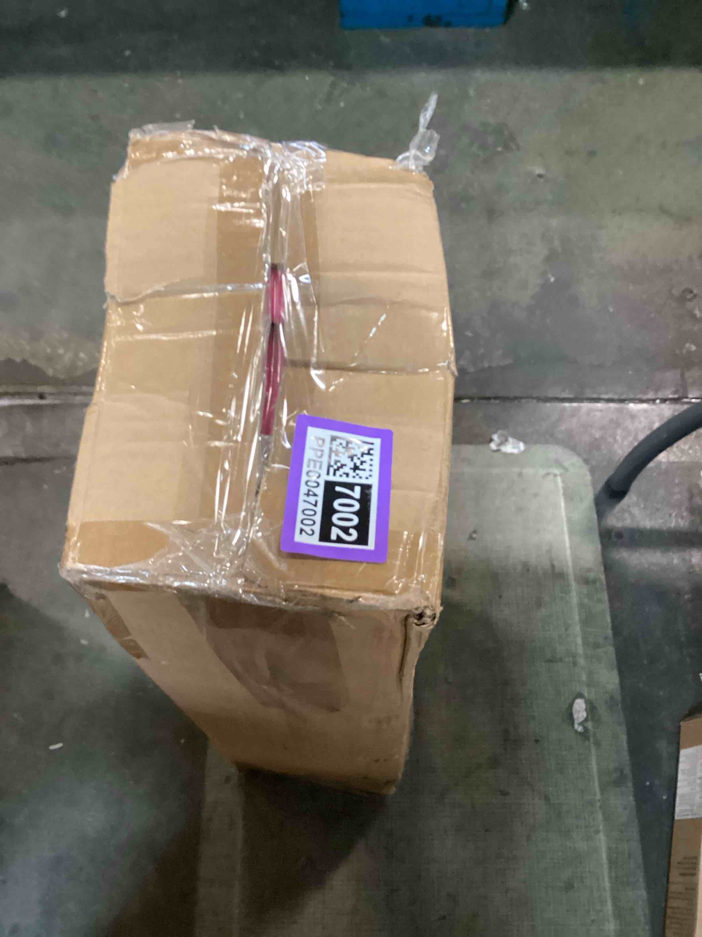 https://s3.amazonaws.com/lotting-images-prod/bidfta/PPE0047002_1724088876763.jpeg