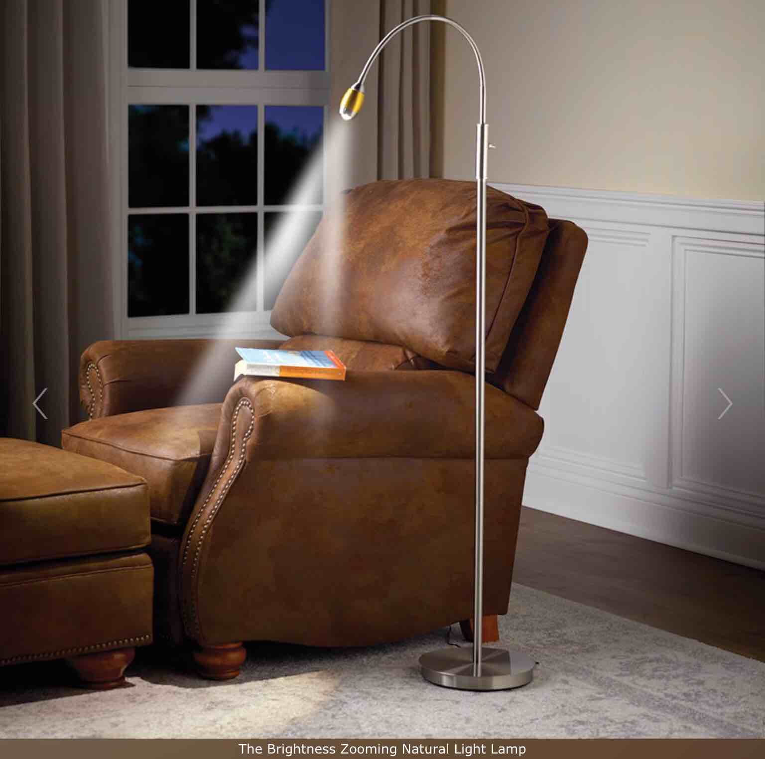 The Brightness Zooming Natural Light Lamp